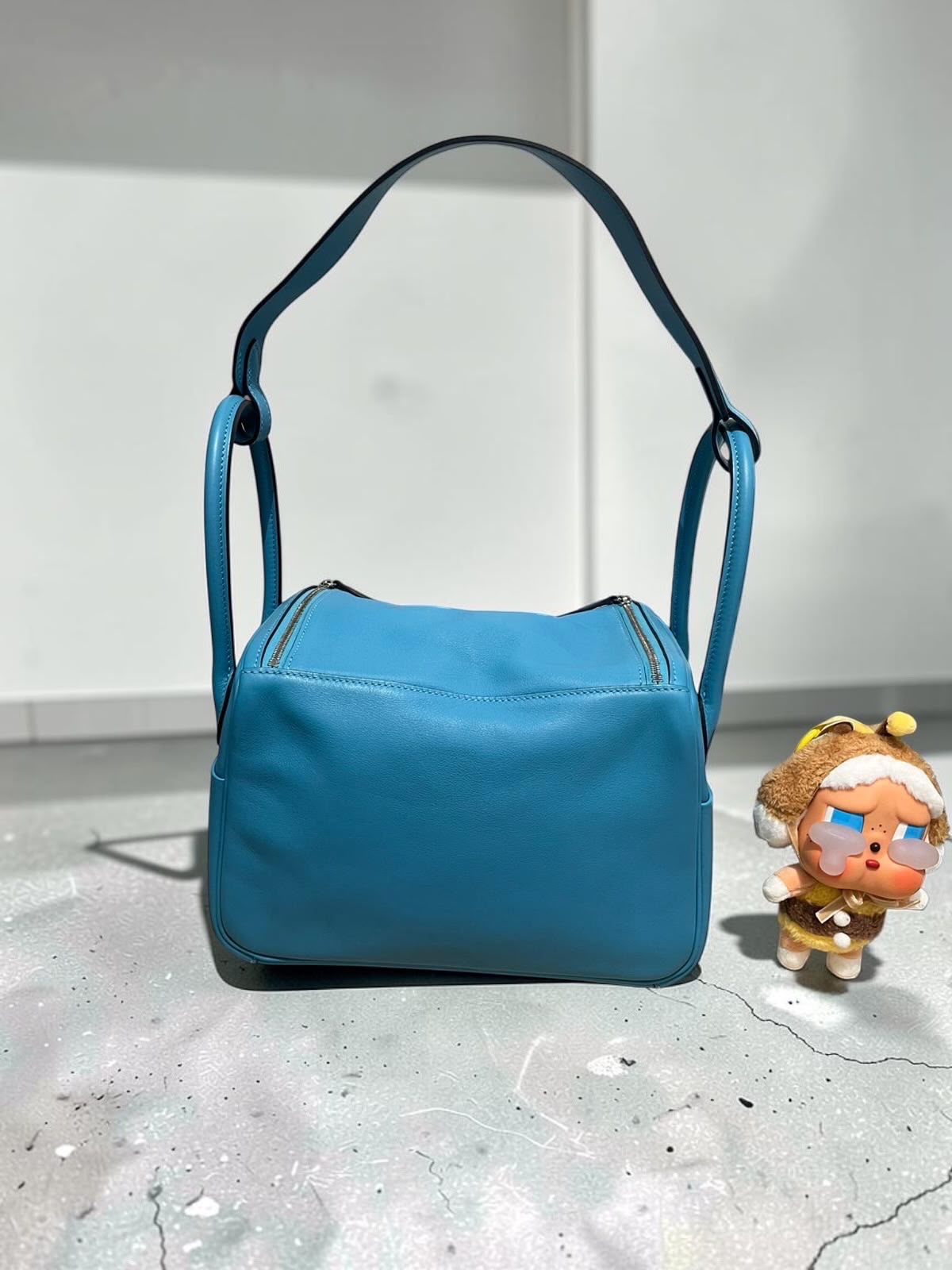 Hermes Lindy 26, Stamp D P3 Bleu Nord 北方藍100%Authentic,98%new  ✅dust bag ✅box