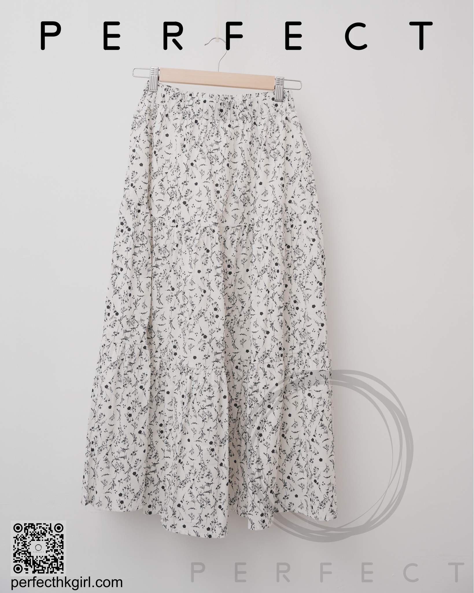 S0017_A字文青印花蛋糕裙（百搭白色）