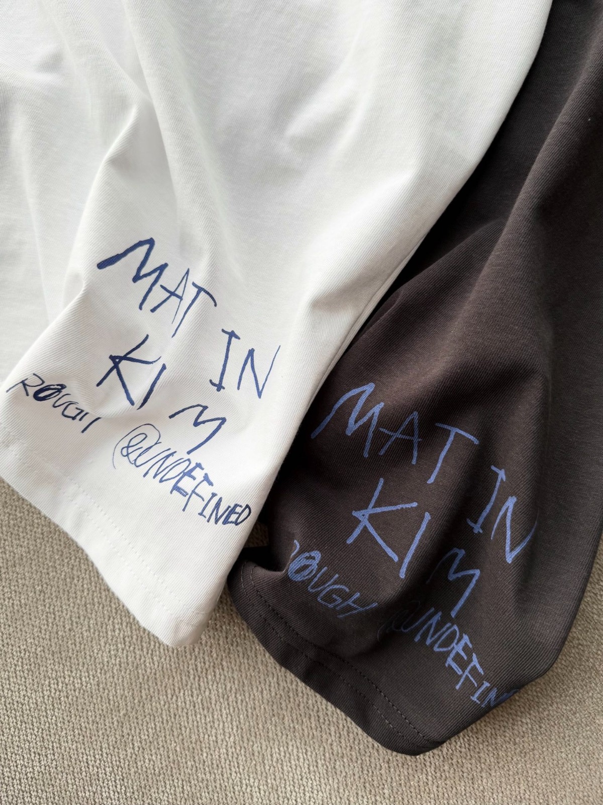 0417 韓國🇰🇷 Matin Kim 手繪塗鴉印花短袖Tee 5月尾