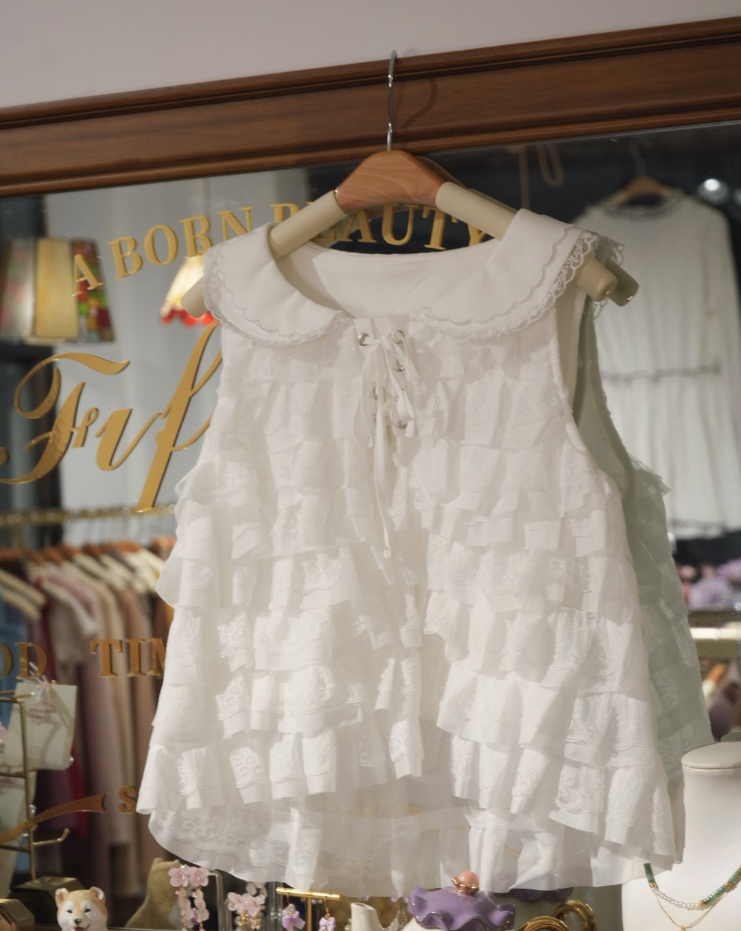 娃娃領層次感背心