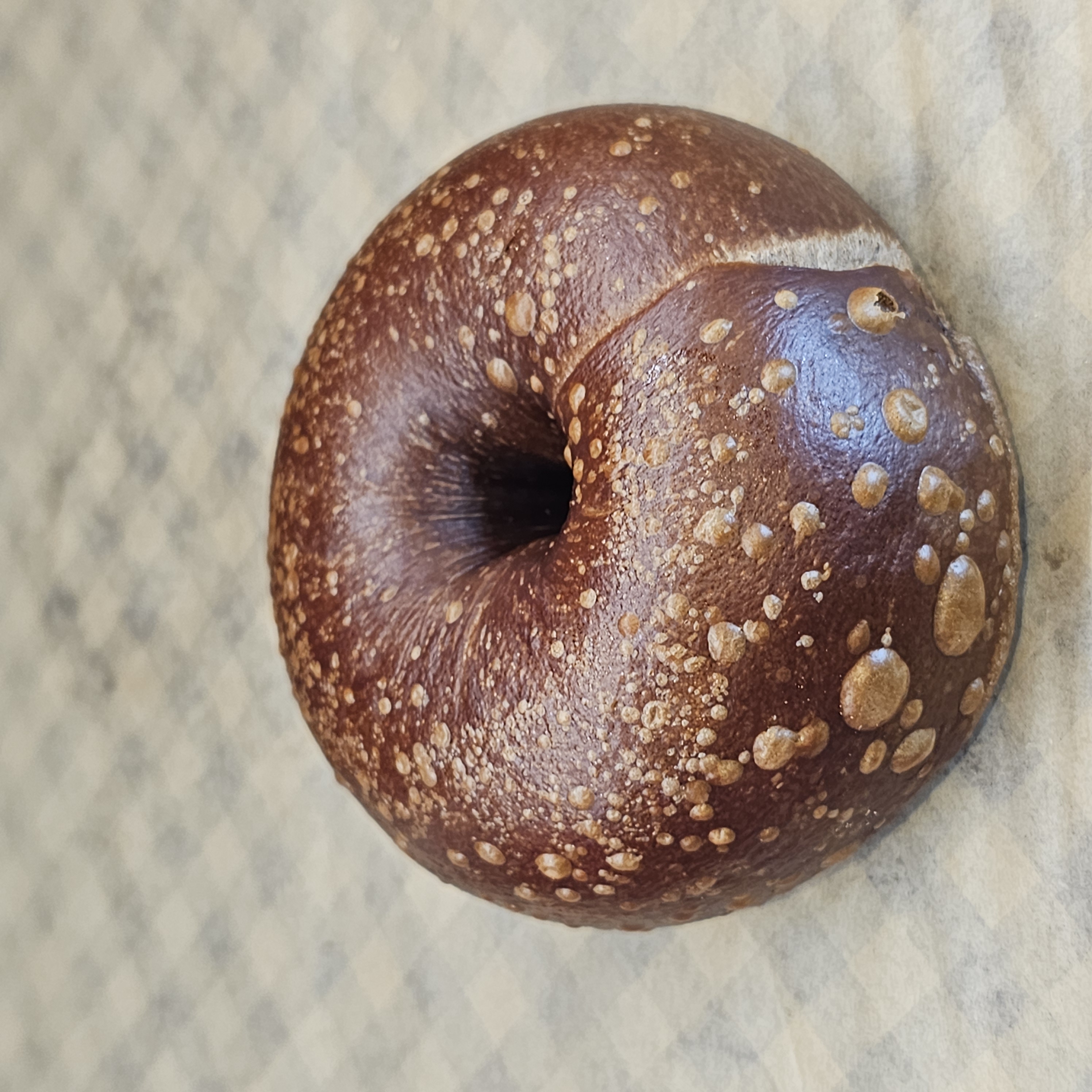 阿嫲｜朱古力BAGEL｜雙重爆漿 濃郁醇厚苦甜
