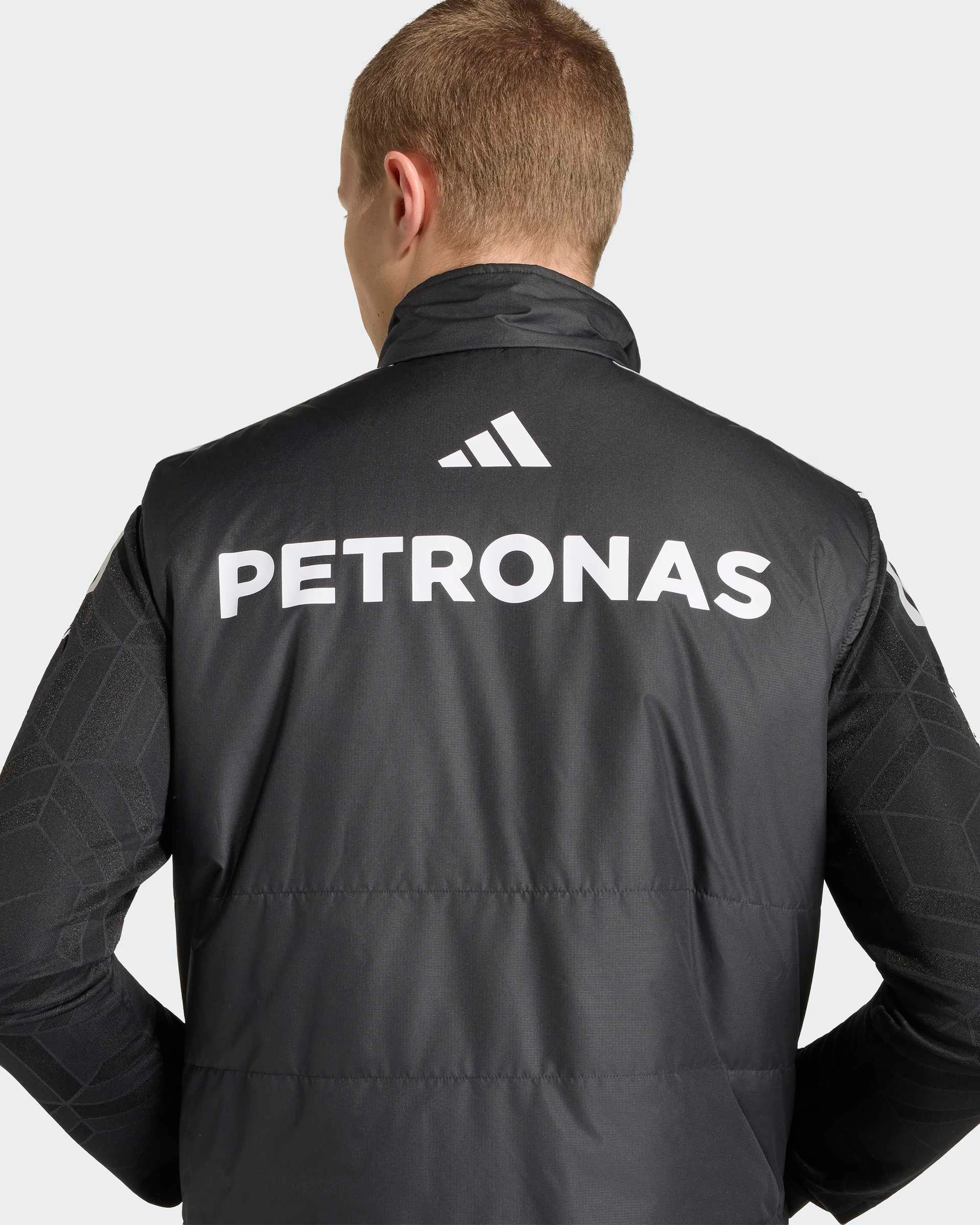 Adidas F1 Mercedes Benz 平治車隊 2026 官方技師背心 KE5476