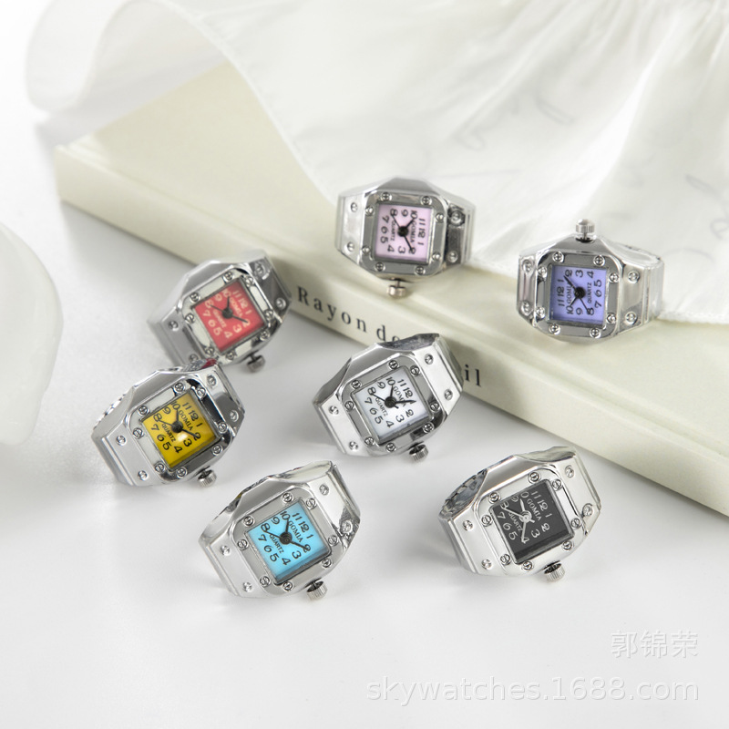 $48隻。2隻起$ 40隻。戒指＋手錶二合一設計影相打卡一流📸 手都靚埋～