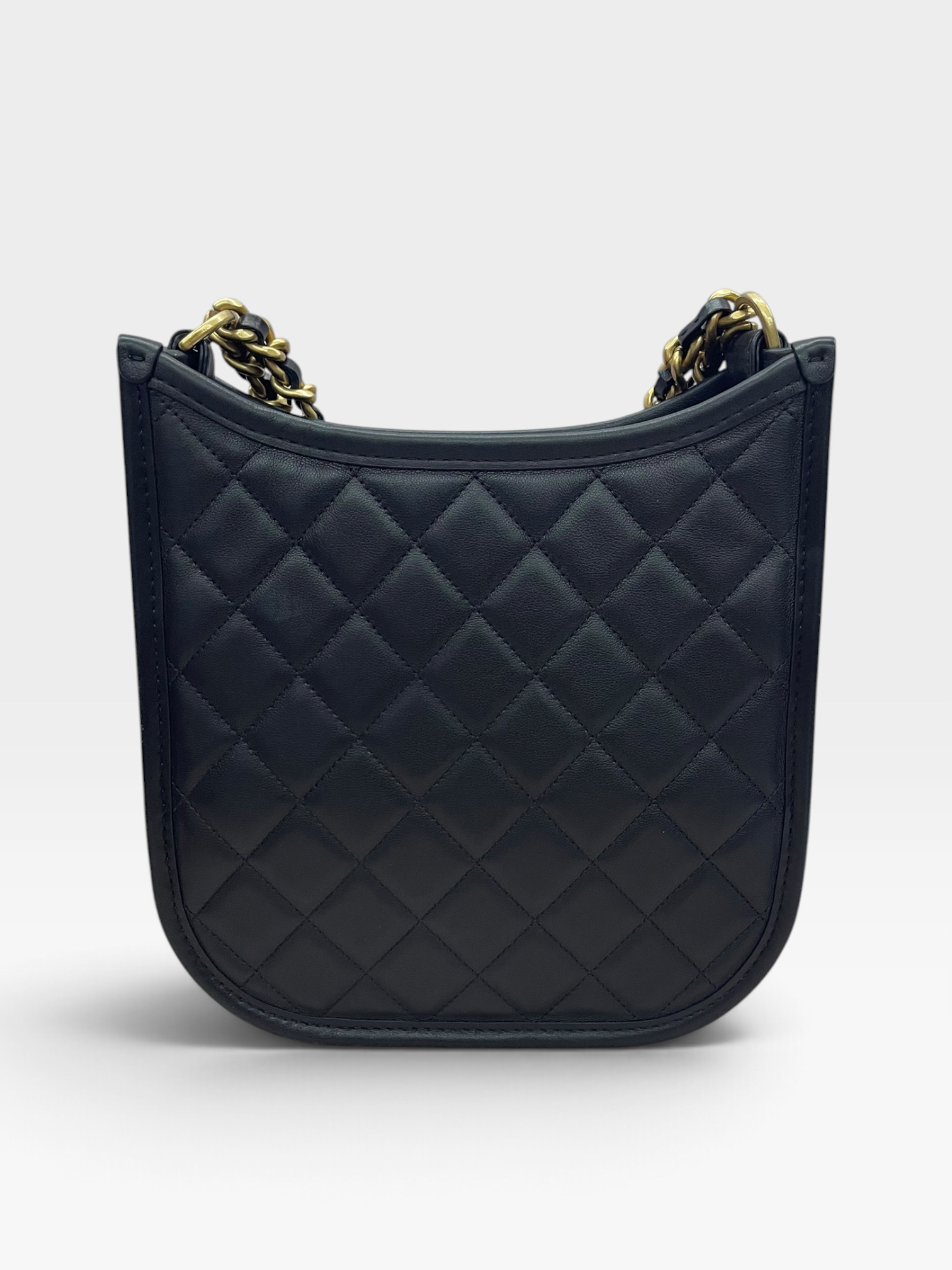 Pre-Owned Chanel Hobo/ Product Code: 100802