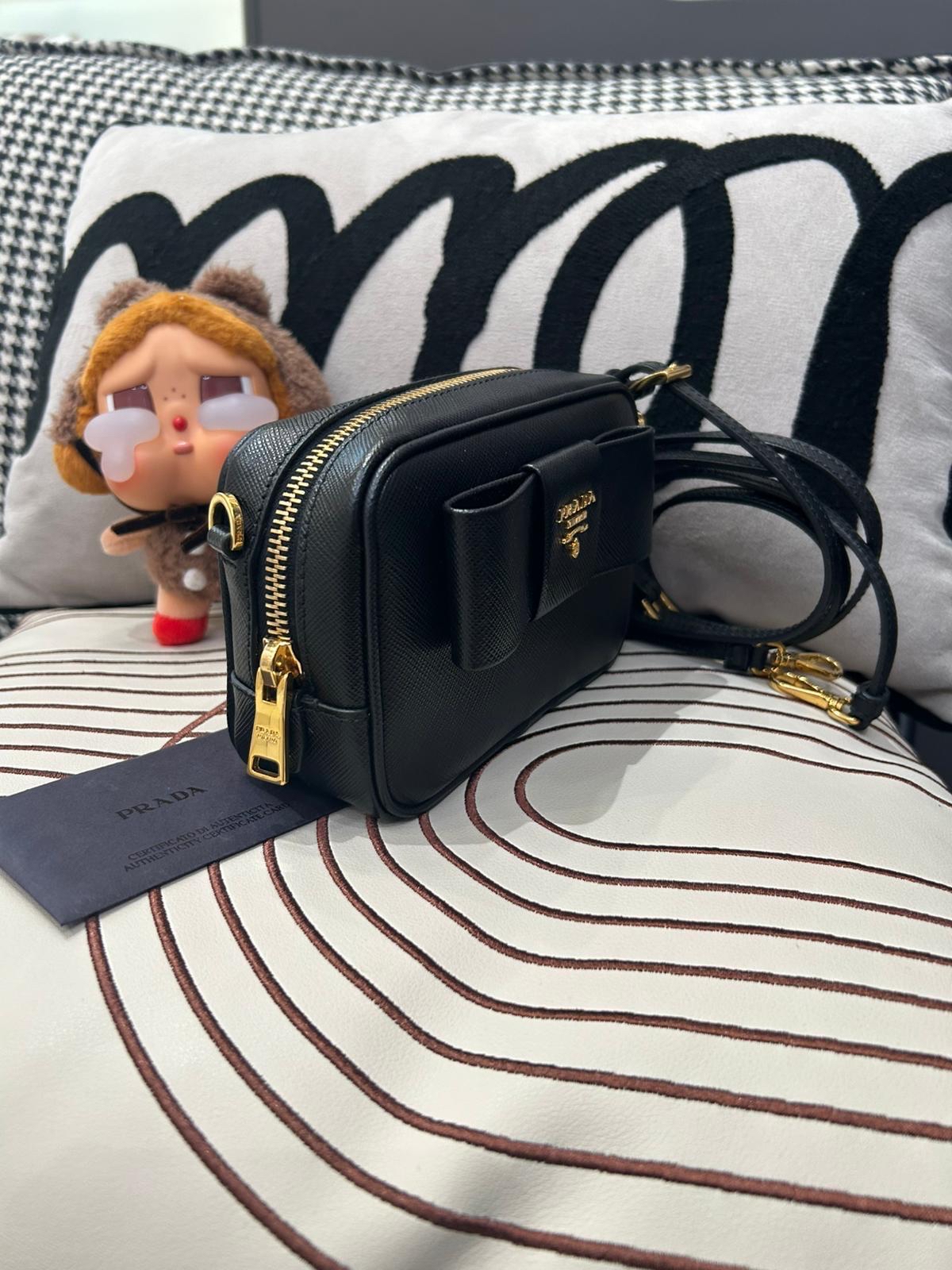 Prada Camera Bag 100%Authentic, 95%New 