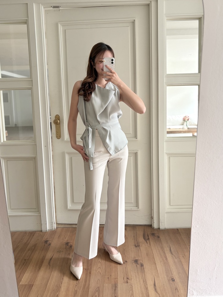 Classique Tailored Pants (Light Beige)