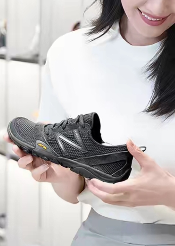 $388對。廠單🔥New Balance 極輕透氣機能鞋🔥行得舒服＋好睇＋超輕身，一著即愛！