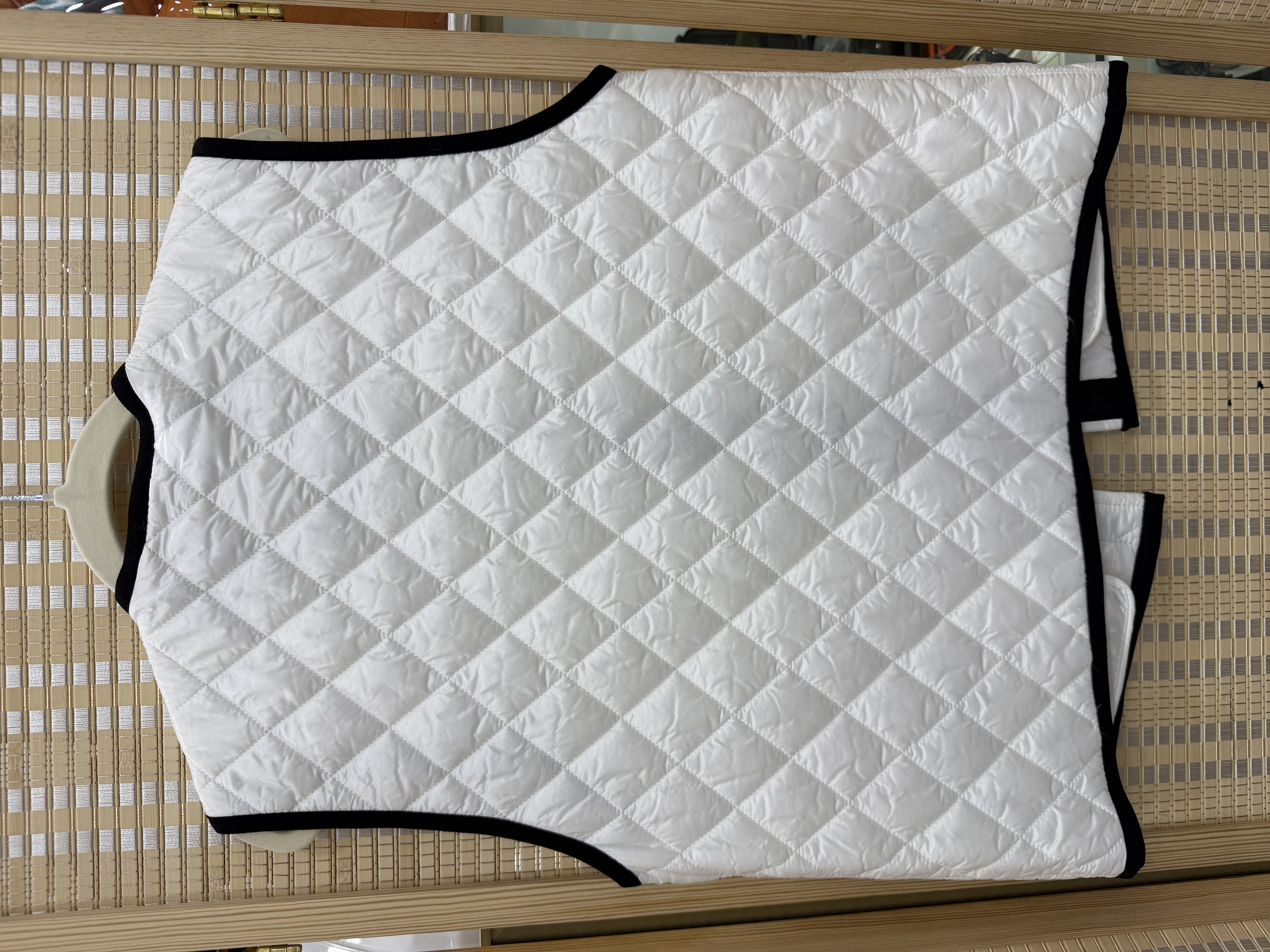 直播貨品 |  [1個-$100 2個-$300］C32