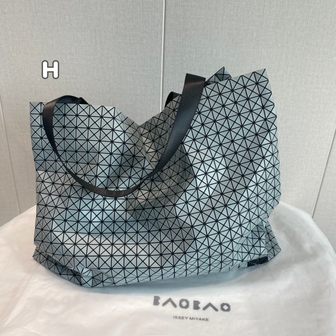 0814 BAO BAO ISSEY MIYAKE CART REFLECTOR 9月尾 