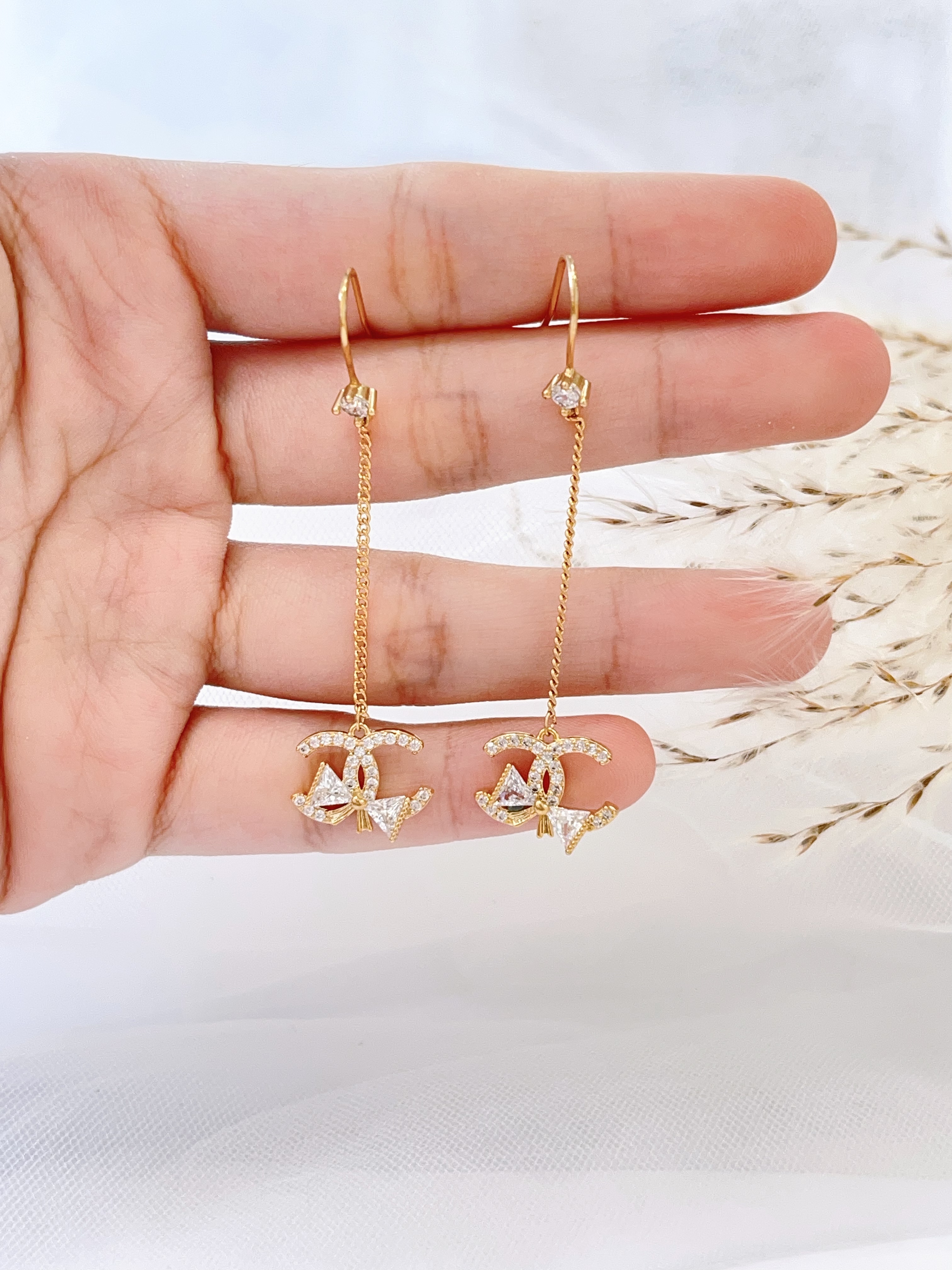 Chanel双C设计长流苏耳环