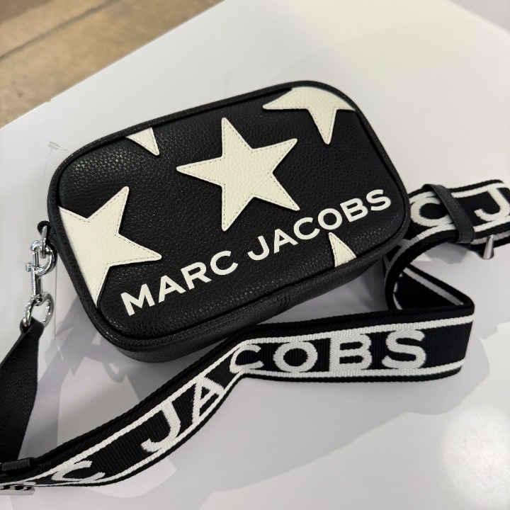 香港現貨-Marc Jacobs camera bag（star) 