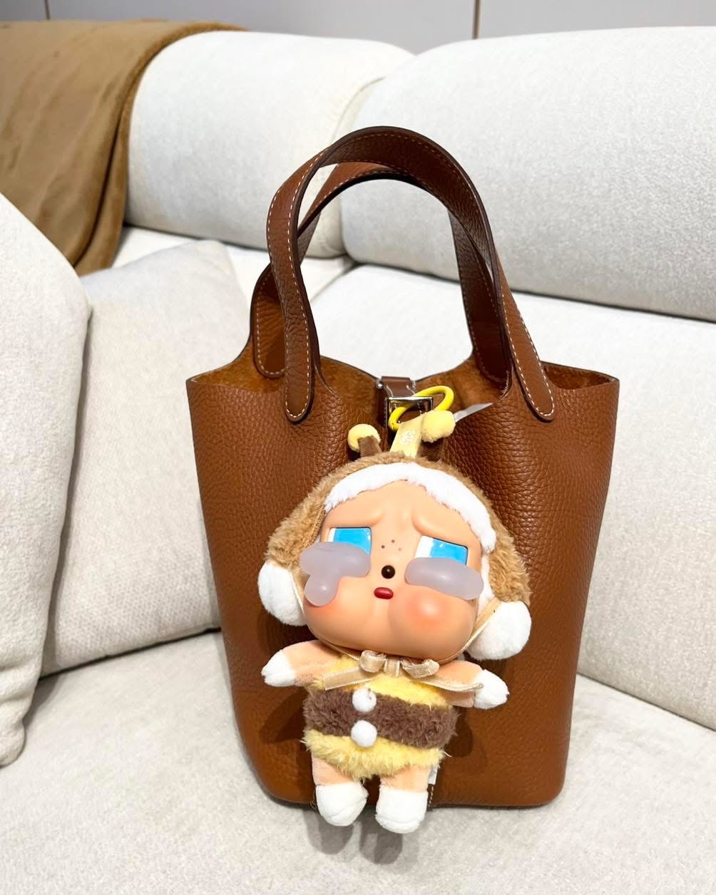 Hermes picotin 18,STAMP A,GOLD  ,100%Authentic,98%new ✅key lock✅dust bag✅box