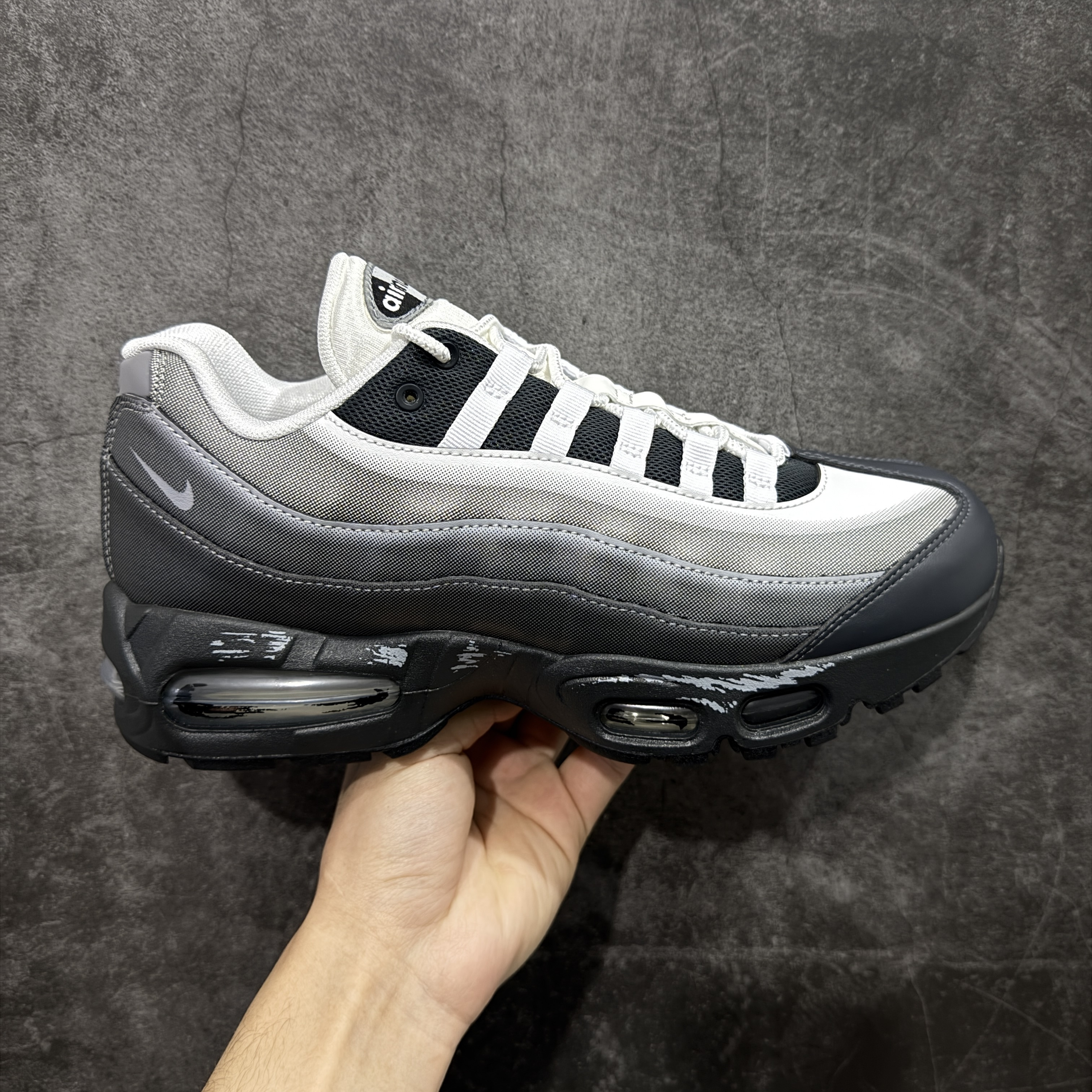 Nike Air Max Muscle 95Yu-Gi-Oh! Jonouchi II7404-100