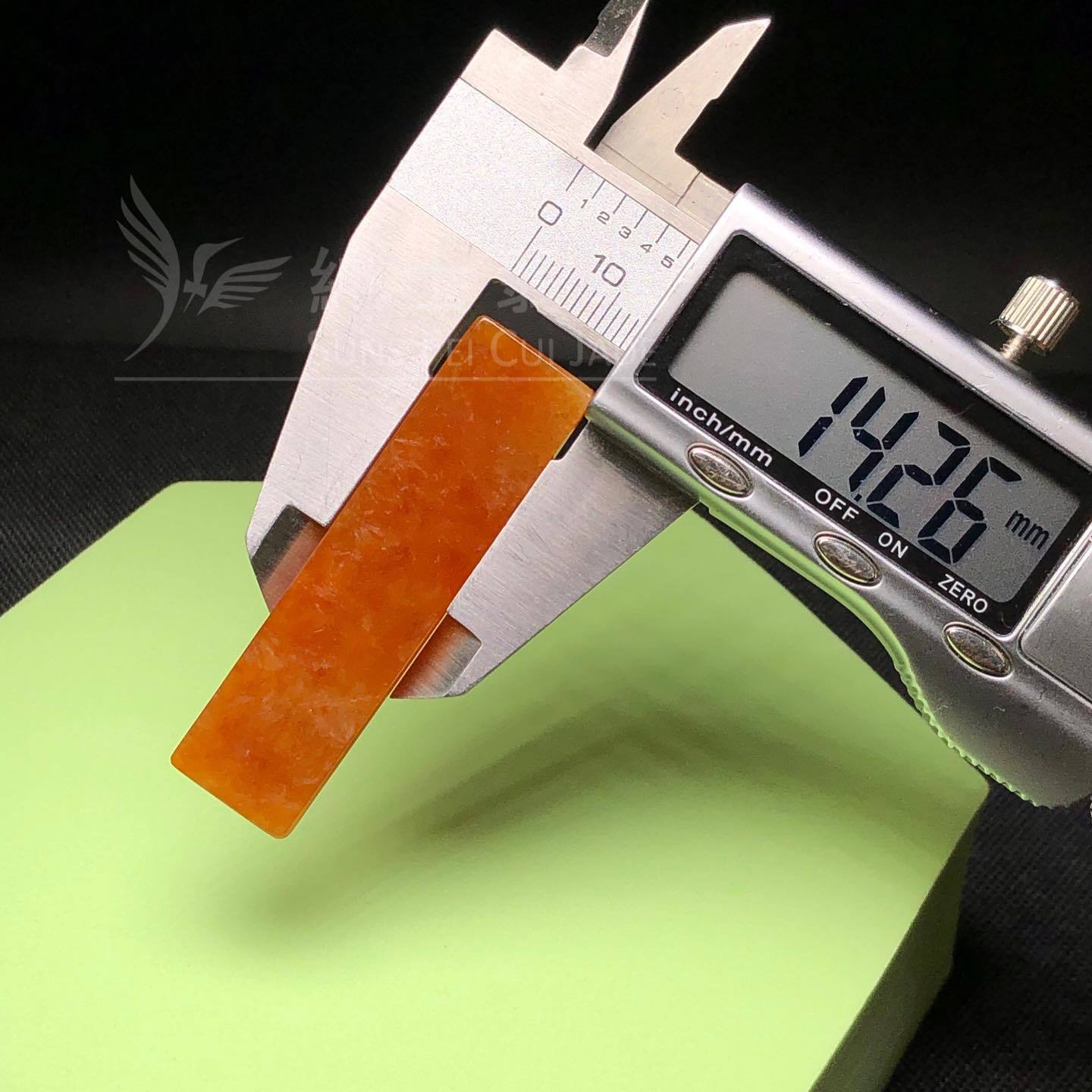 大馬坎紅翡鏡面牌