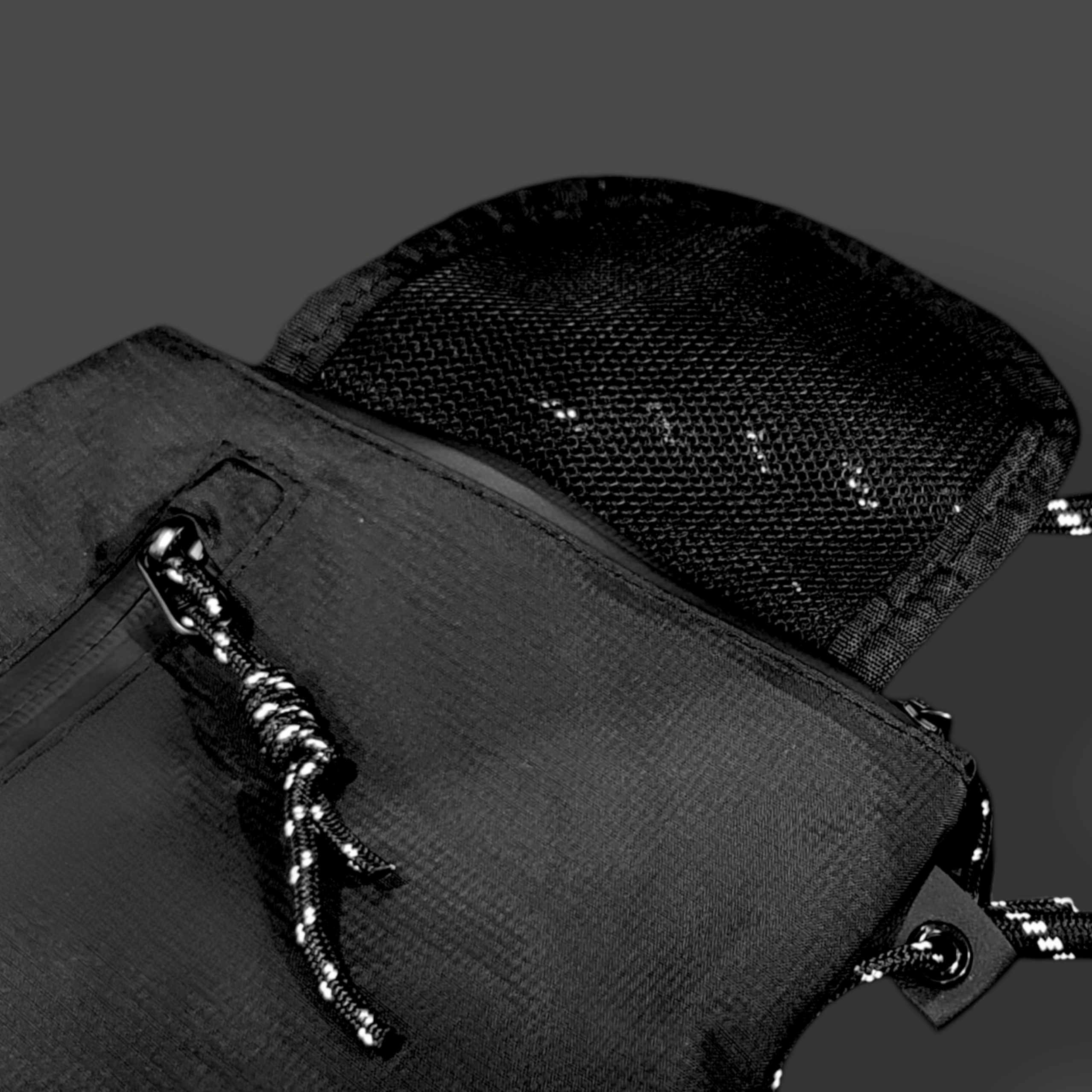 HONGKONGER 獅子山粗帶防水斜孭袋