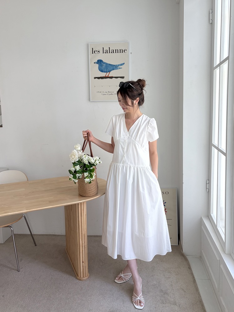 Airy Button Front Long Dress (White)