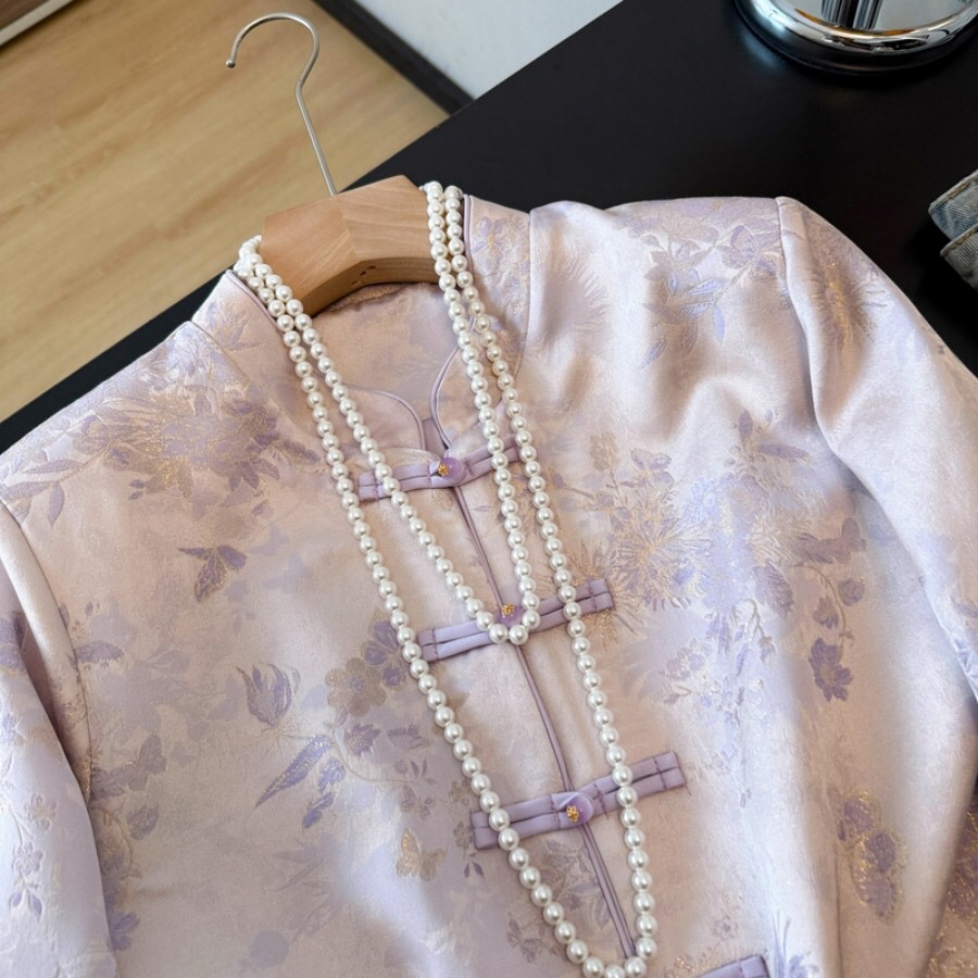 B55(9933) 新中式东方古韵蝴蝶花叶提花卷边袖紫外套上衣