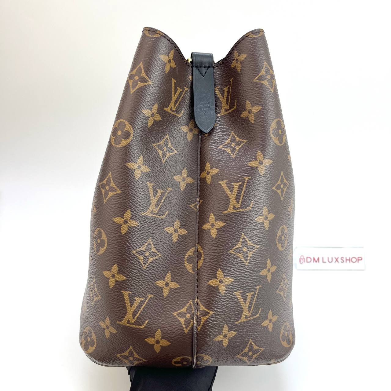 LV Monogram NeoNoe MM Black GHW