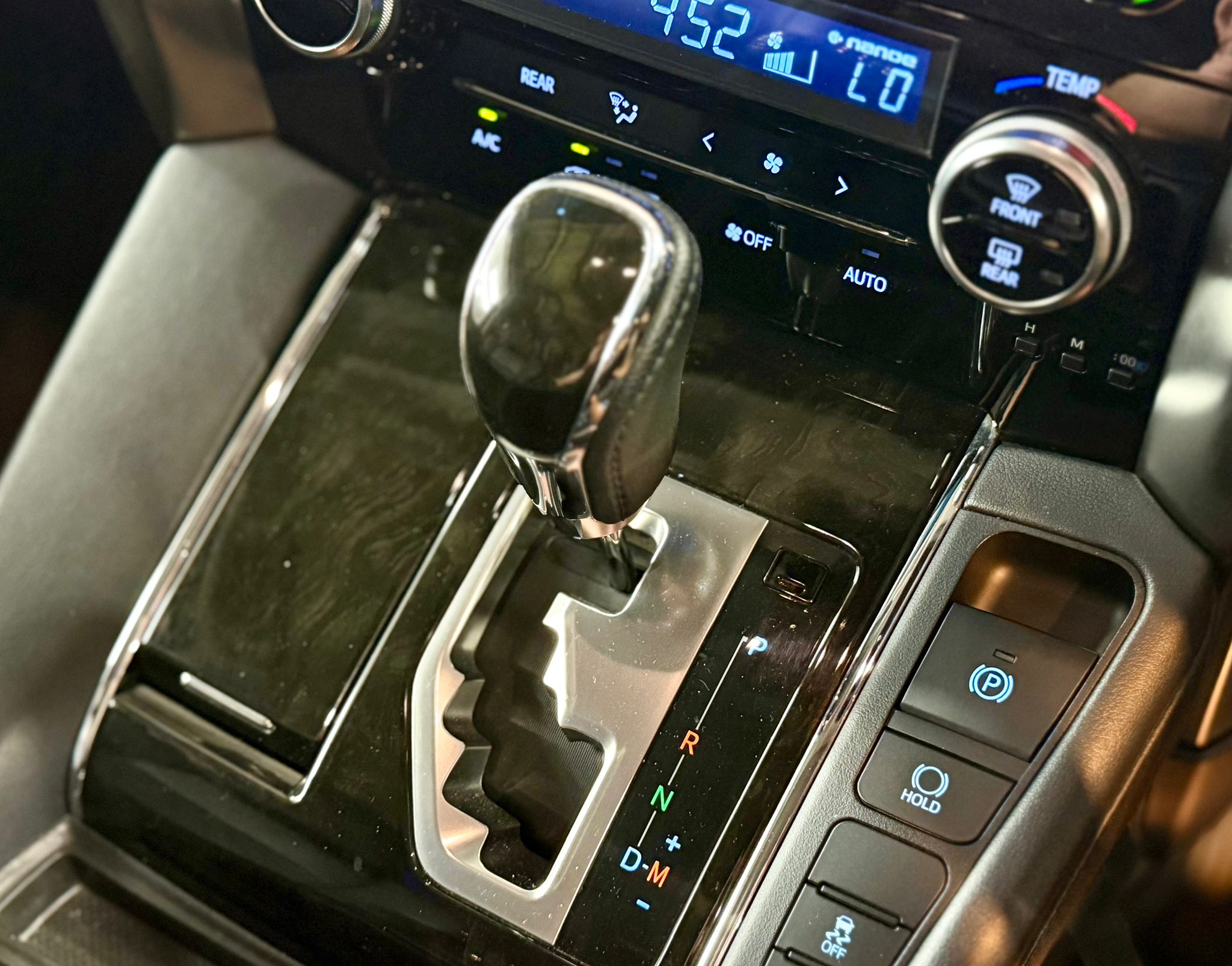 Toyota Vellfire 2.5 Modellista 2016