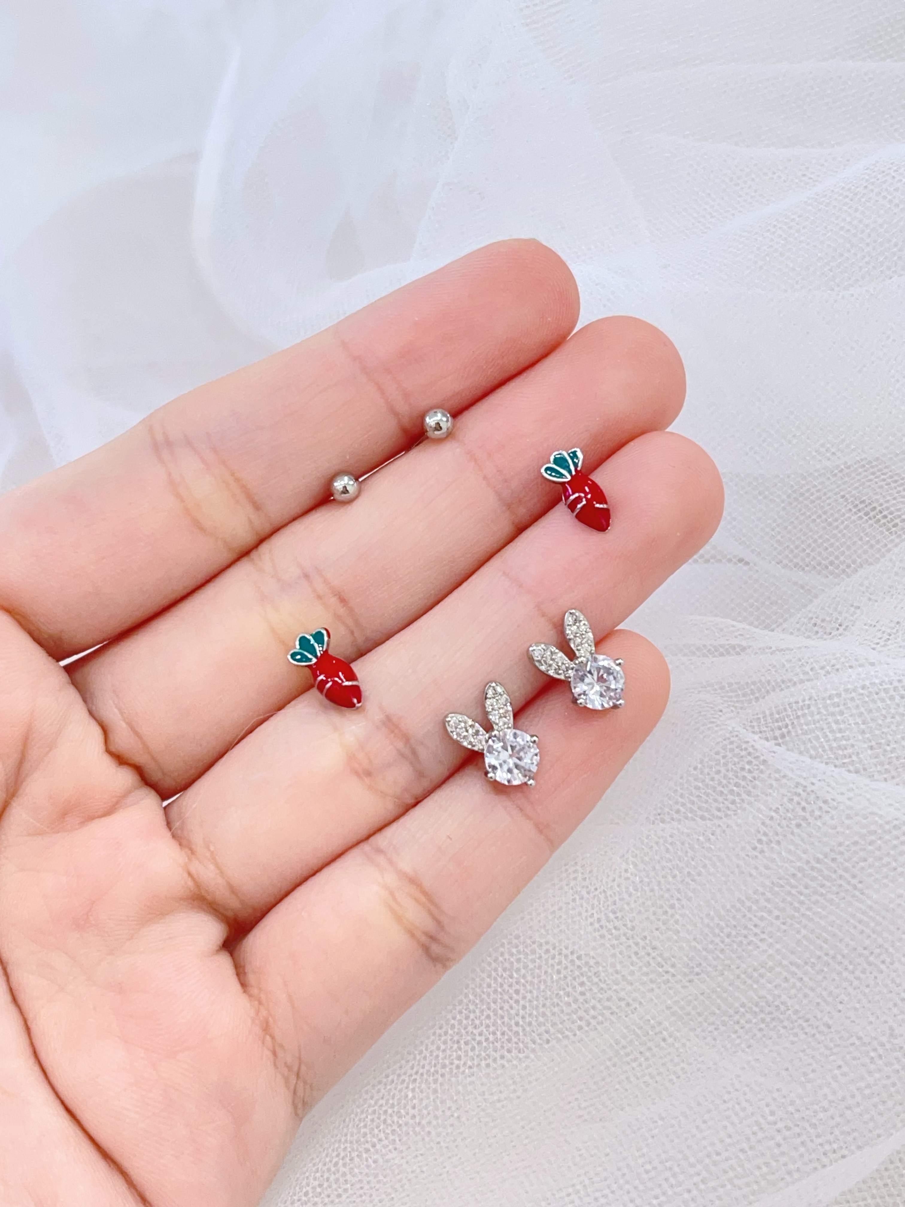 满钻小兔子红色胡萝卜耳环套装