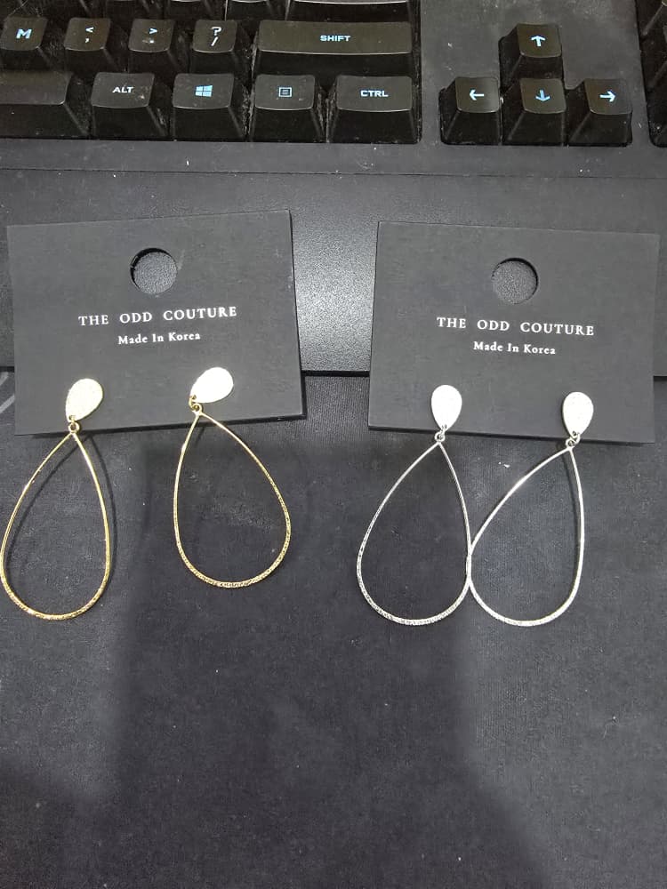 Glissade Stud Earrings