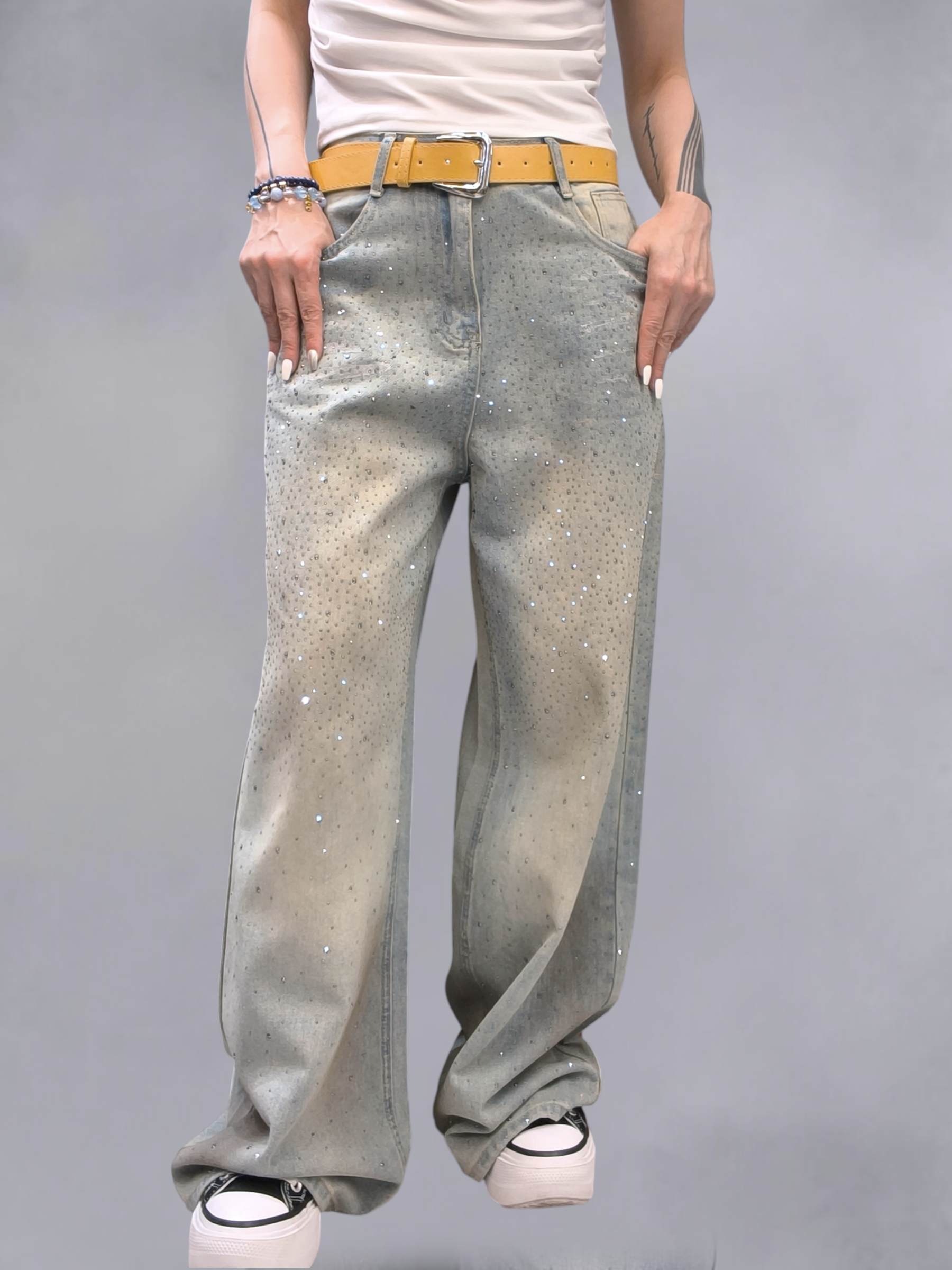 做舊閃石闊腳牛