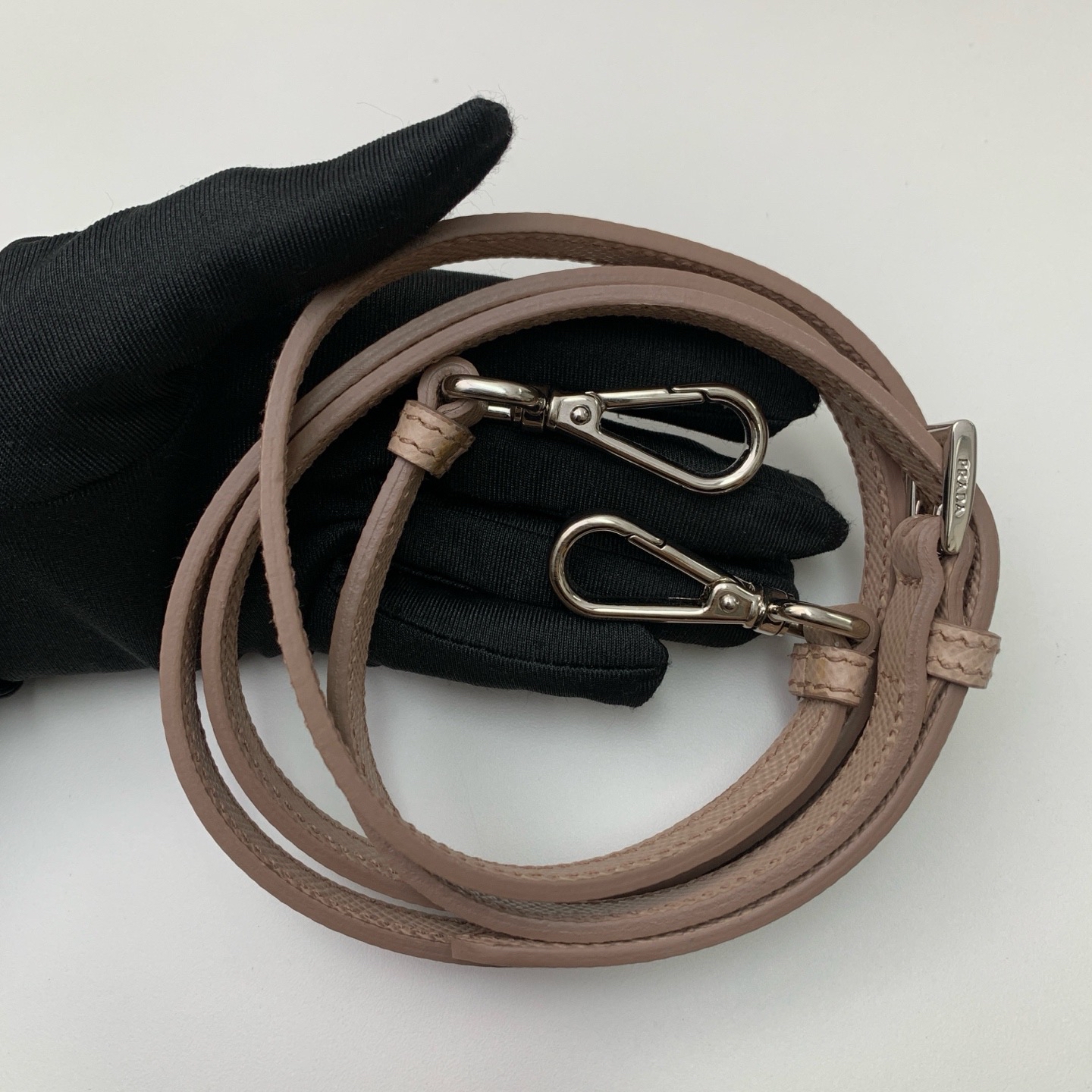 【預訂貨品】PRADA 淡粉色殺手包