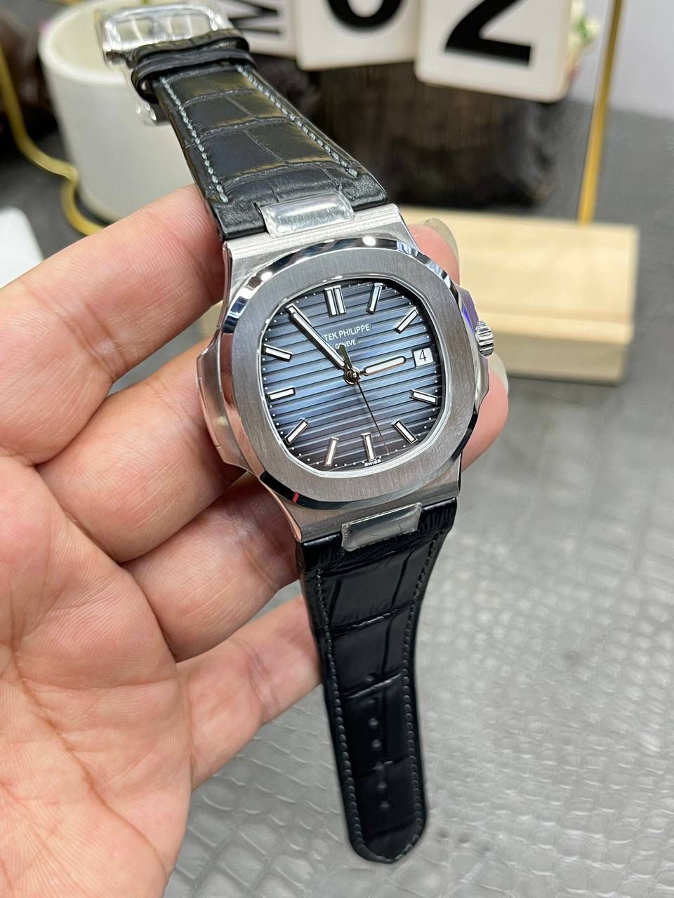 百达翡丽鹦鹉螺5711系列/蓝盘白钢鳄鱼皮带款/40mm*8.3mm/Cal.324全自动一体机械机芯😍💯🤍