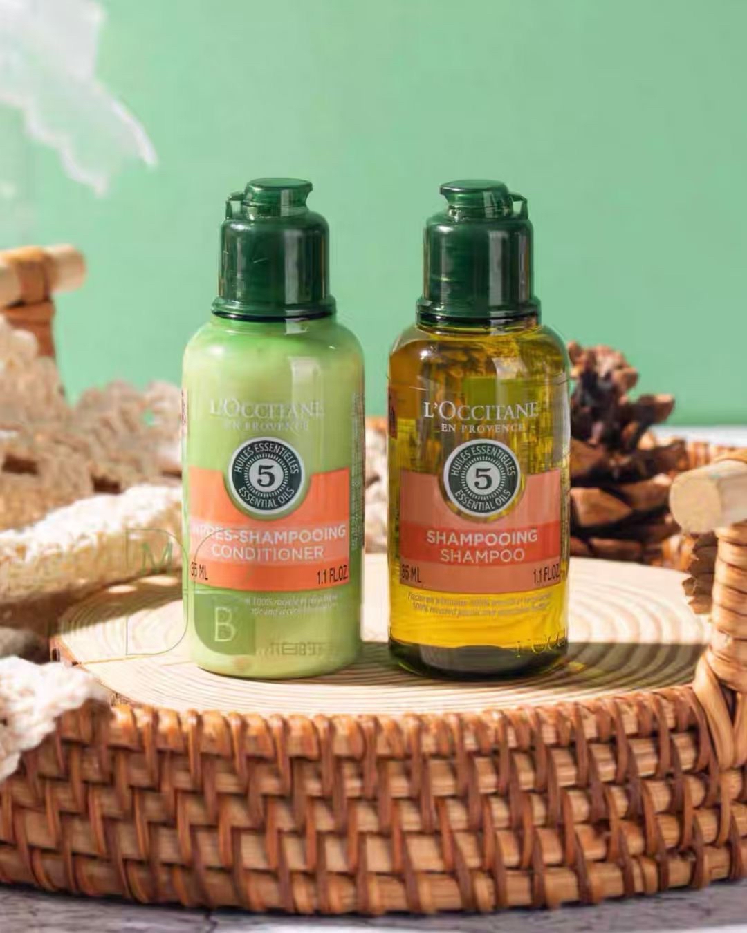 *LOCCITANE 歐舒丹草本洗髮精35ml+護髮素35ml 套裝*