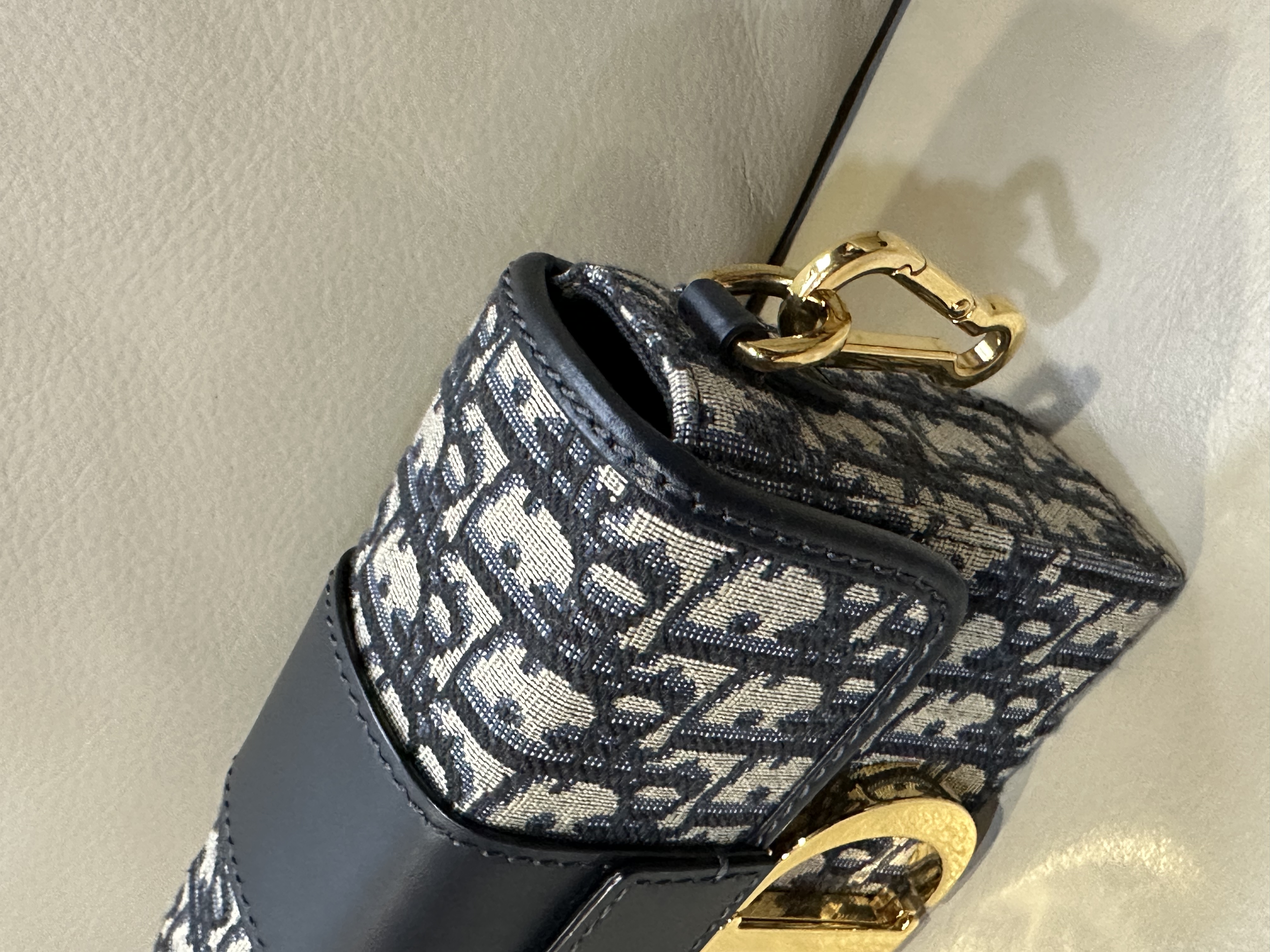 Pre-owned Dior 30 Montaigne Box Bag / Product Code: 26040509