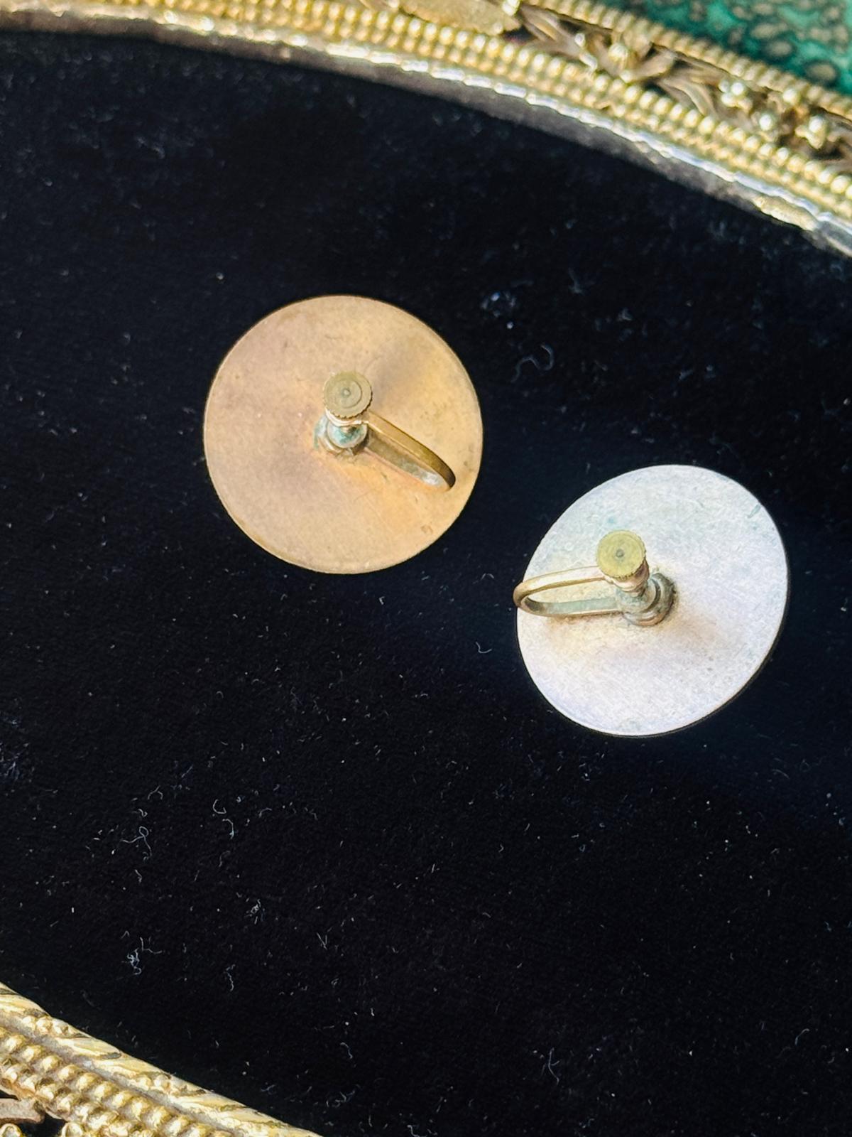 Vintage C.a. 1940-50s Victorian Revival Screw-back Earrings(MT2155)