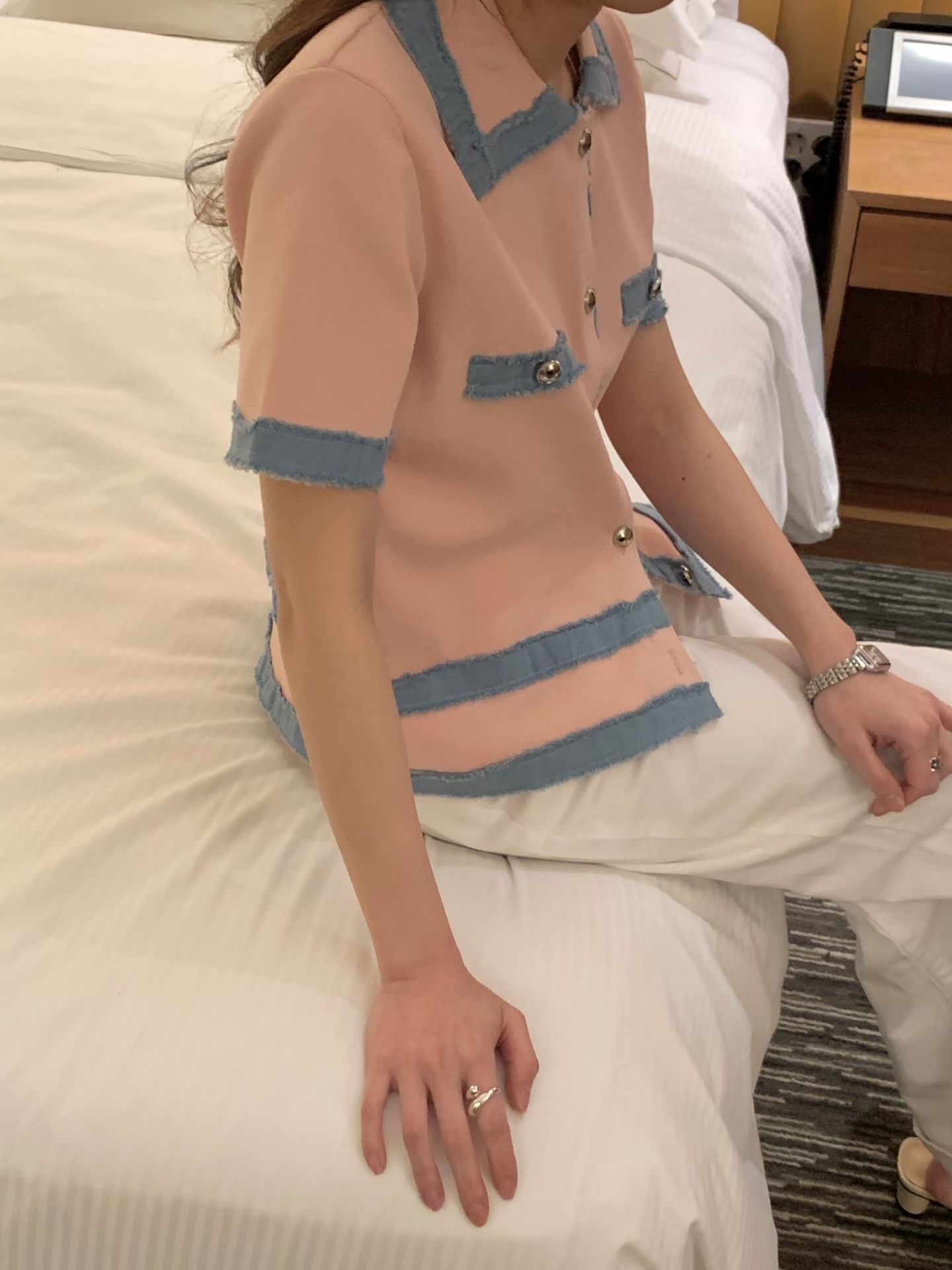 CT7 拼牛仔小香風外套