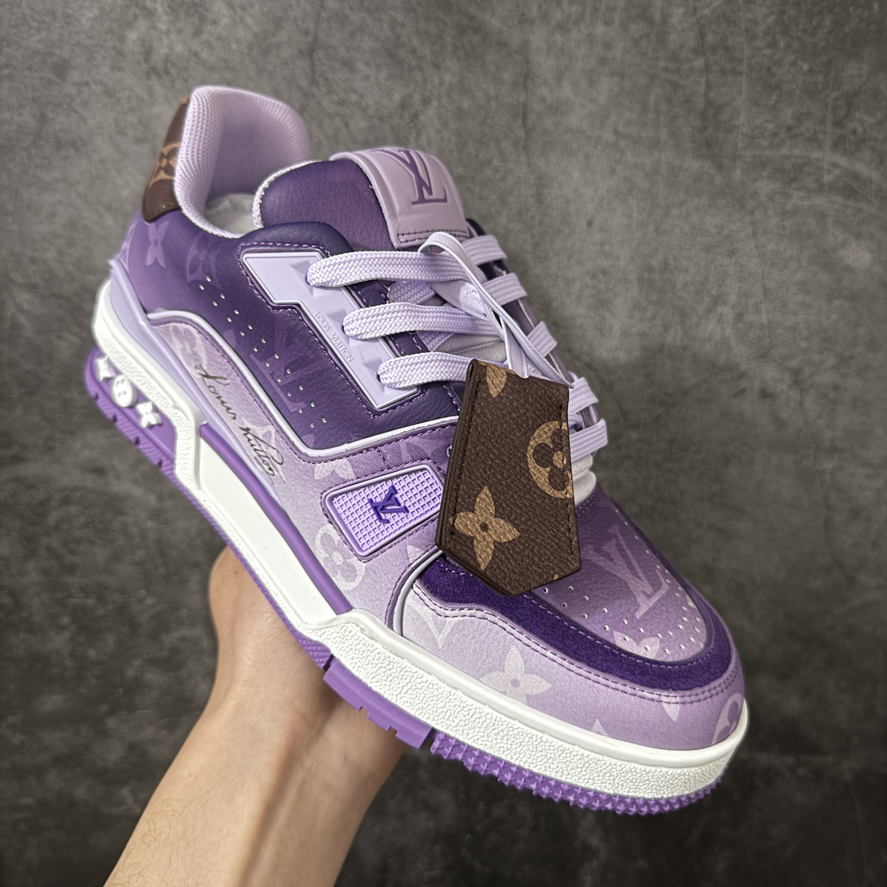  Louis Vuitton LV Trainer