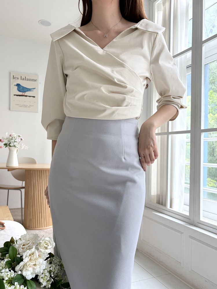 Leonie Tailored Midi Skirt (Misty Blue)