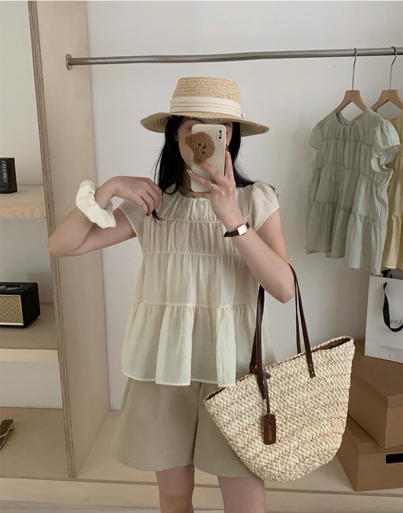 Oni Style Ruffle Blouse 韩系小衫 （ 4 colour ）