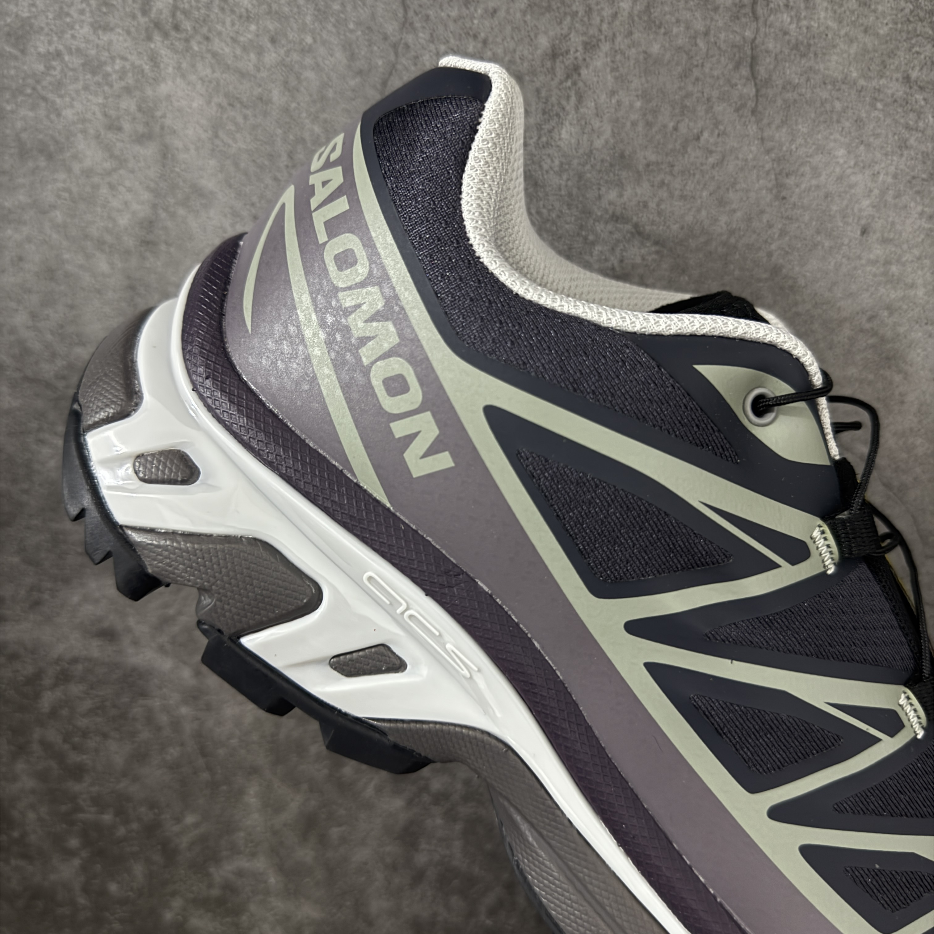 Salomon XT-6