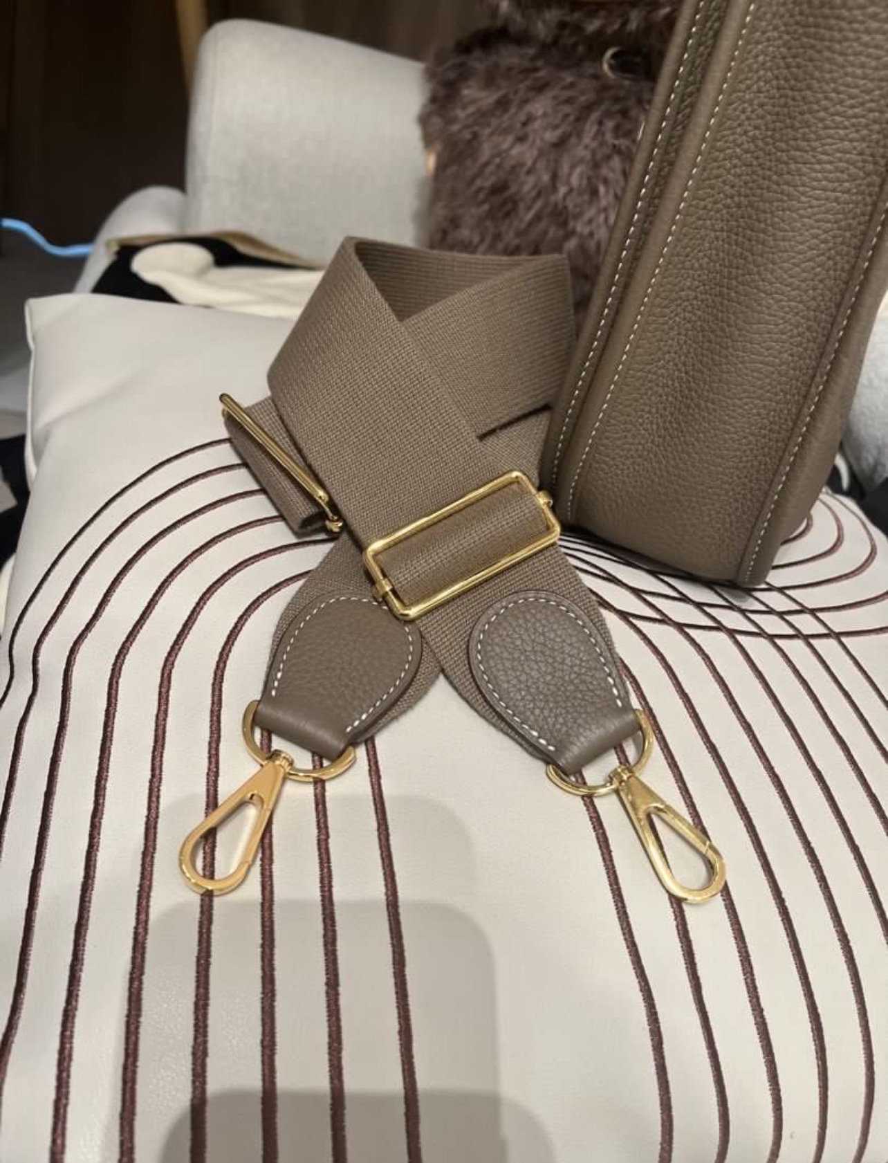 Hermes Evelyne 29 大象灰金扣 Stamp D 100%Authentic, 98%New ✅Dust bag✅Box