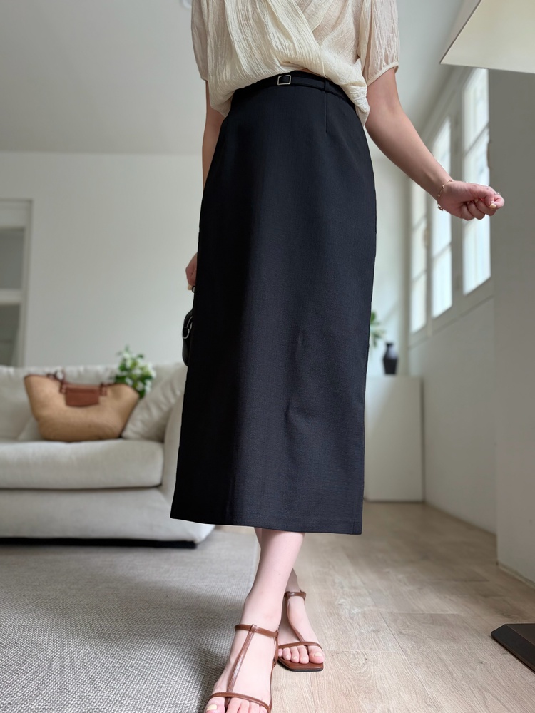 The Belted Straight Skirt (Black)