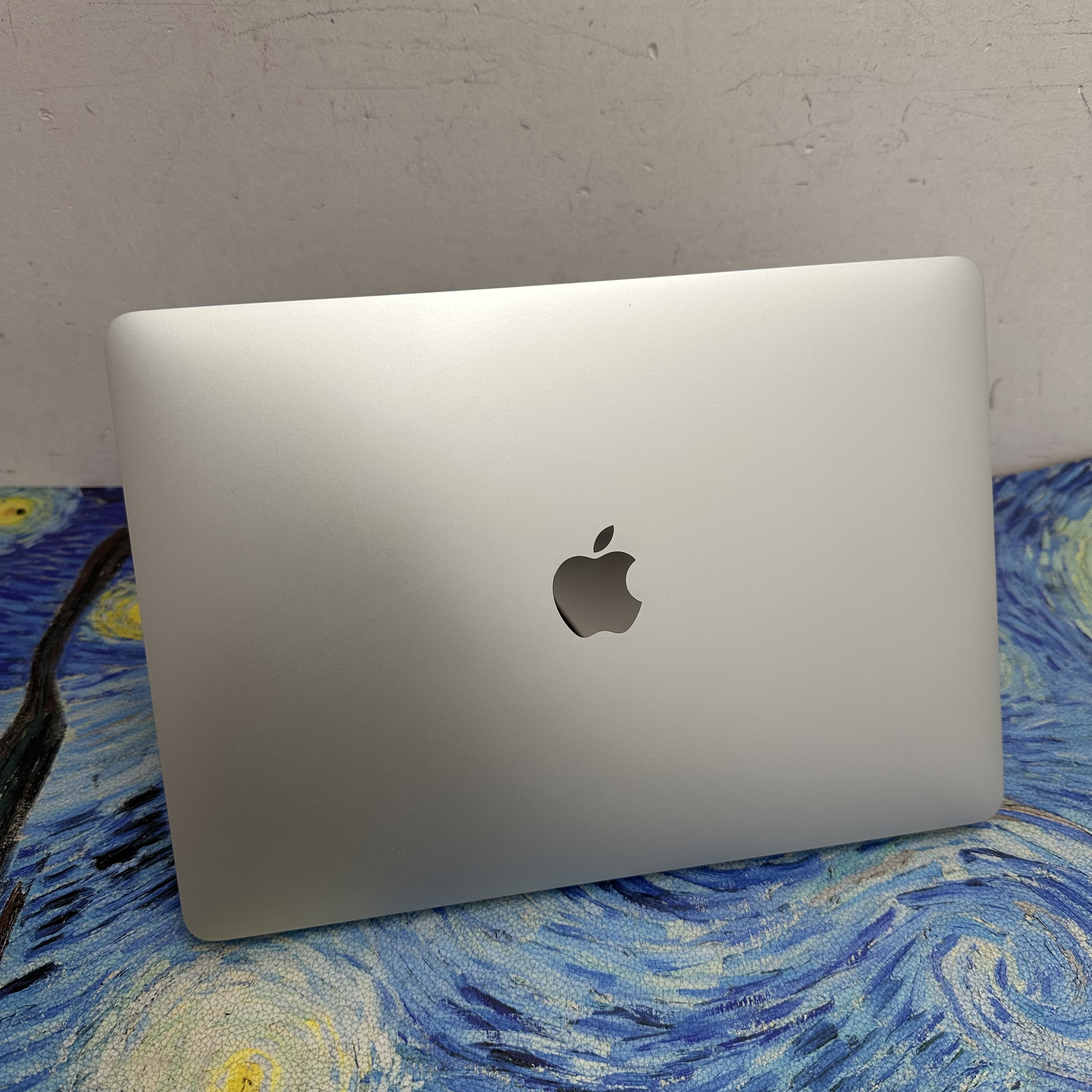 (超抵用 MacBookAir❤️‍🔥）Apple Macbook air/13寸Retina i5 CPU /16GB Ram/512GB SSD/輕薄文書機/ Gaming Laptop / Notebook/ MacbookPro / Movie / Netflix