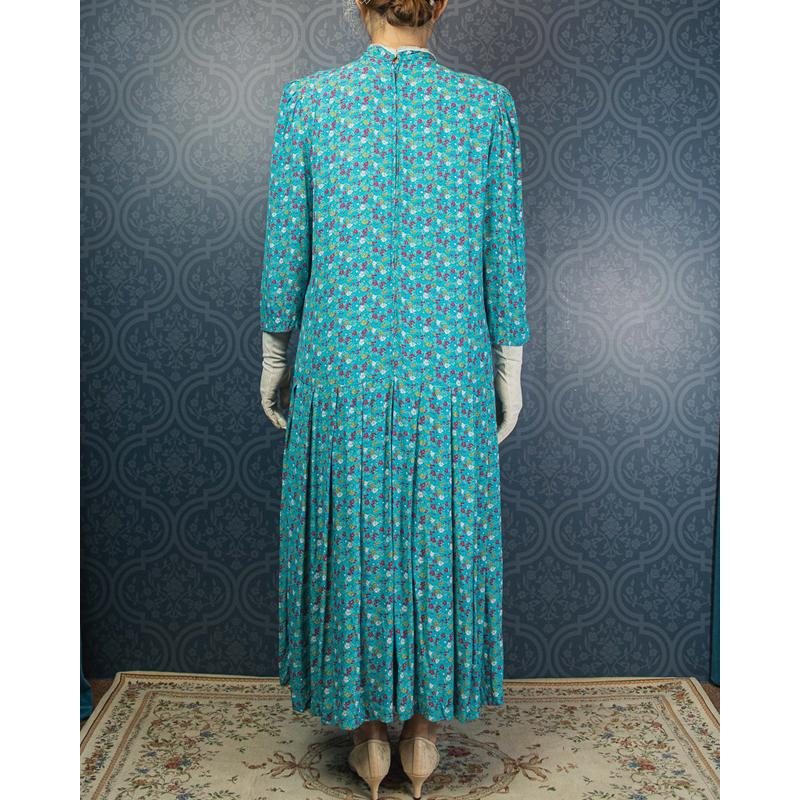 C.a. 1980s Karin Stevens Scattered Floral Pattern Turquoise Low Waist Dress with low Waist collar - Plus Size(MU103-10)