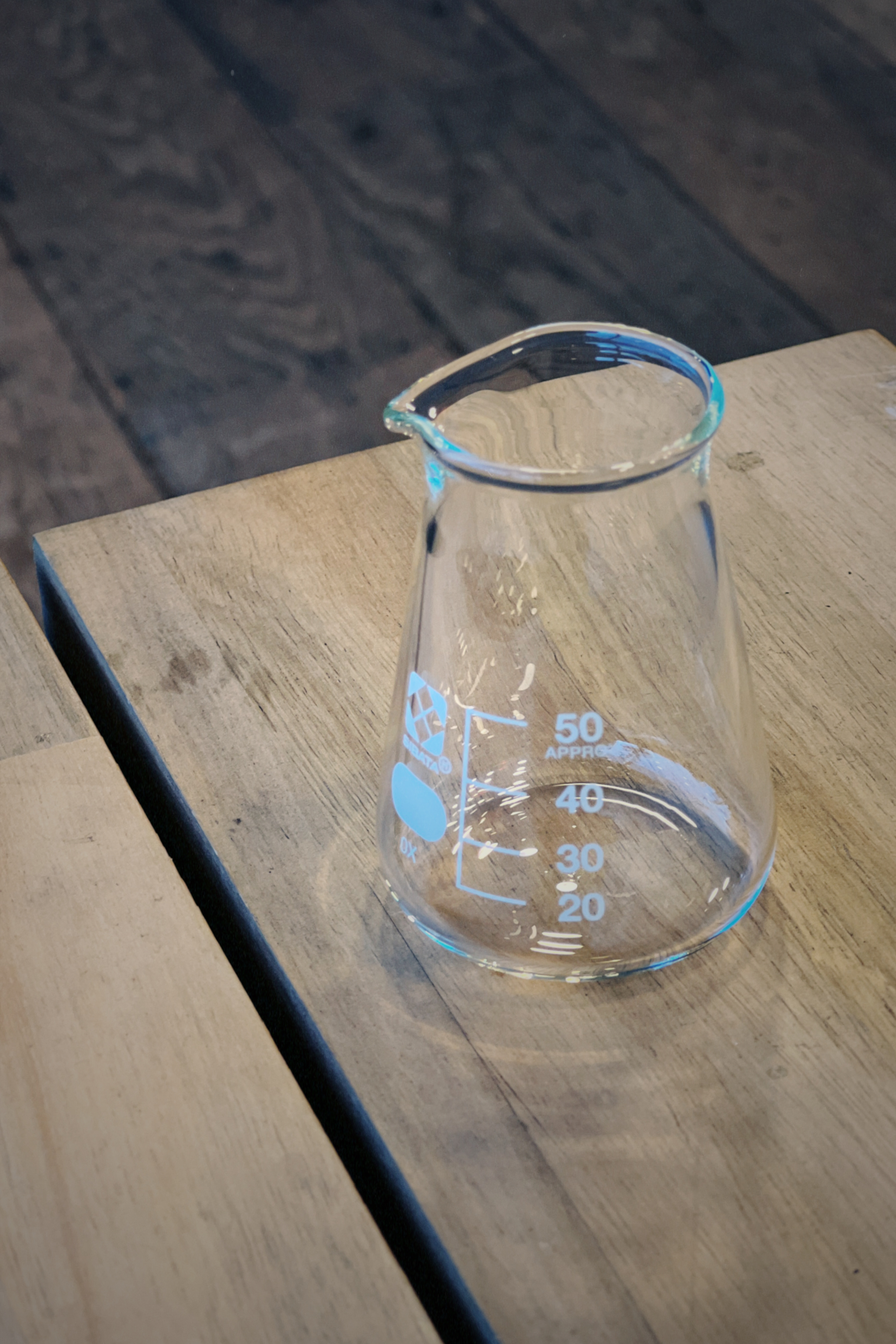 【日本】HARIO 耐热玻璃量杯小型錐型燒杯