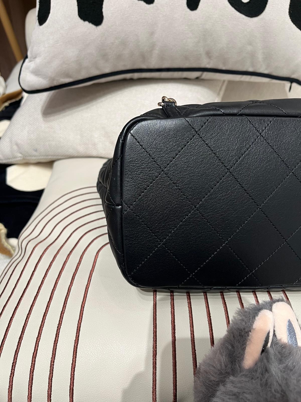 全新未使用品 Chanel backpack calfskin AS4342 黑色牛皮100%Authentic 全新未使用品UNUSED✅晶片✅塵袋✅盒