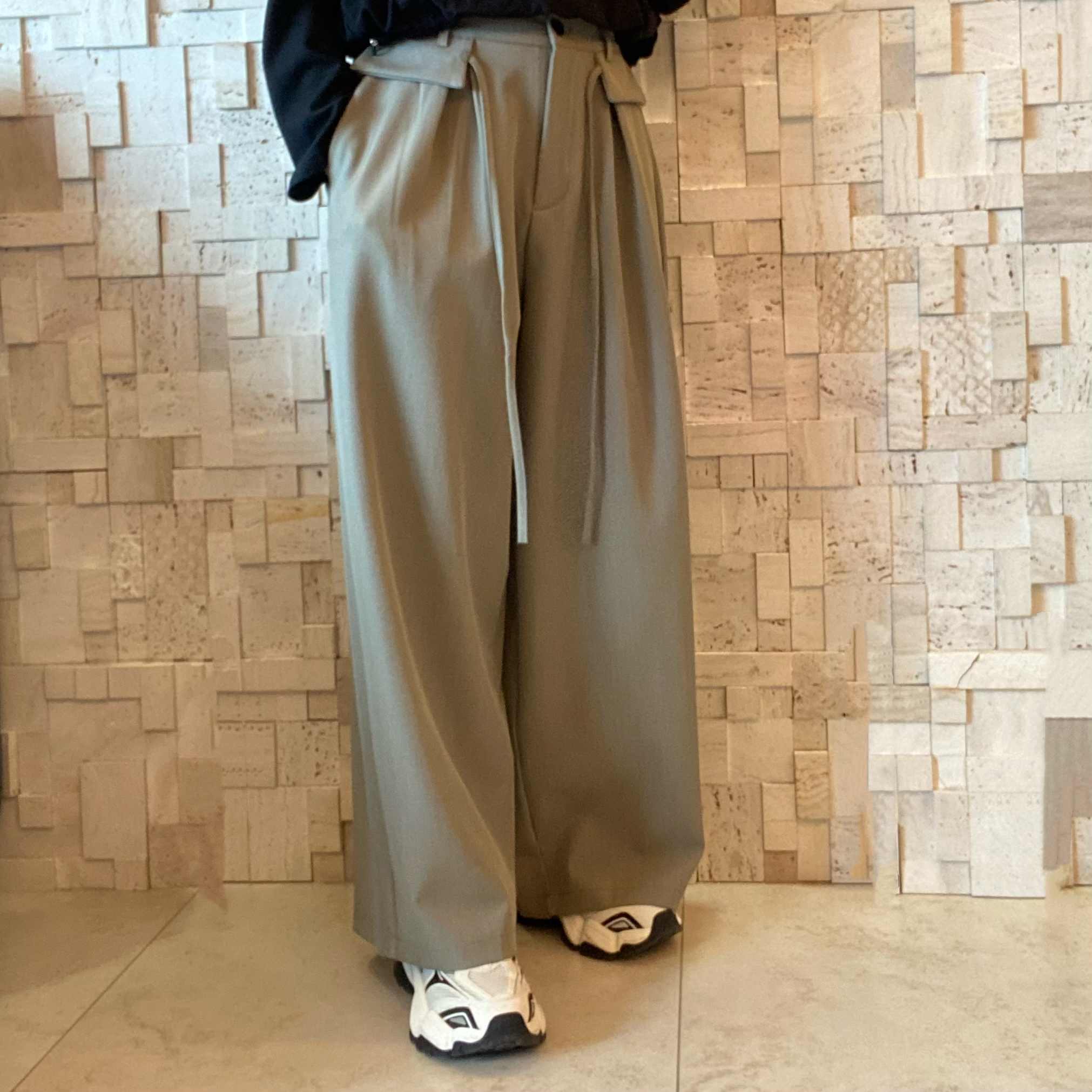 B00557 高腰直筒闊西褲