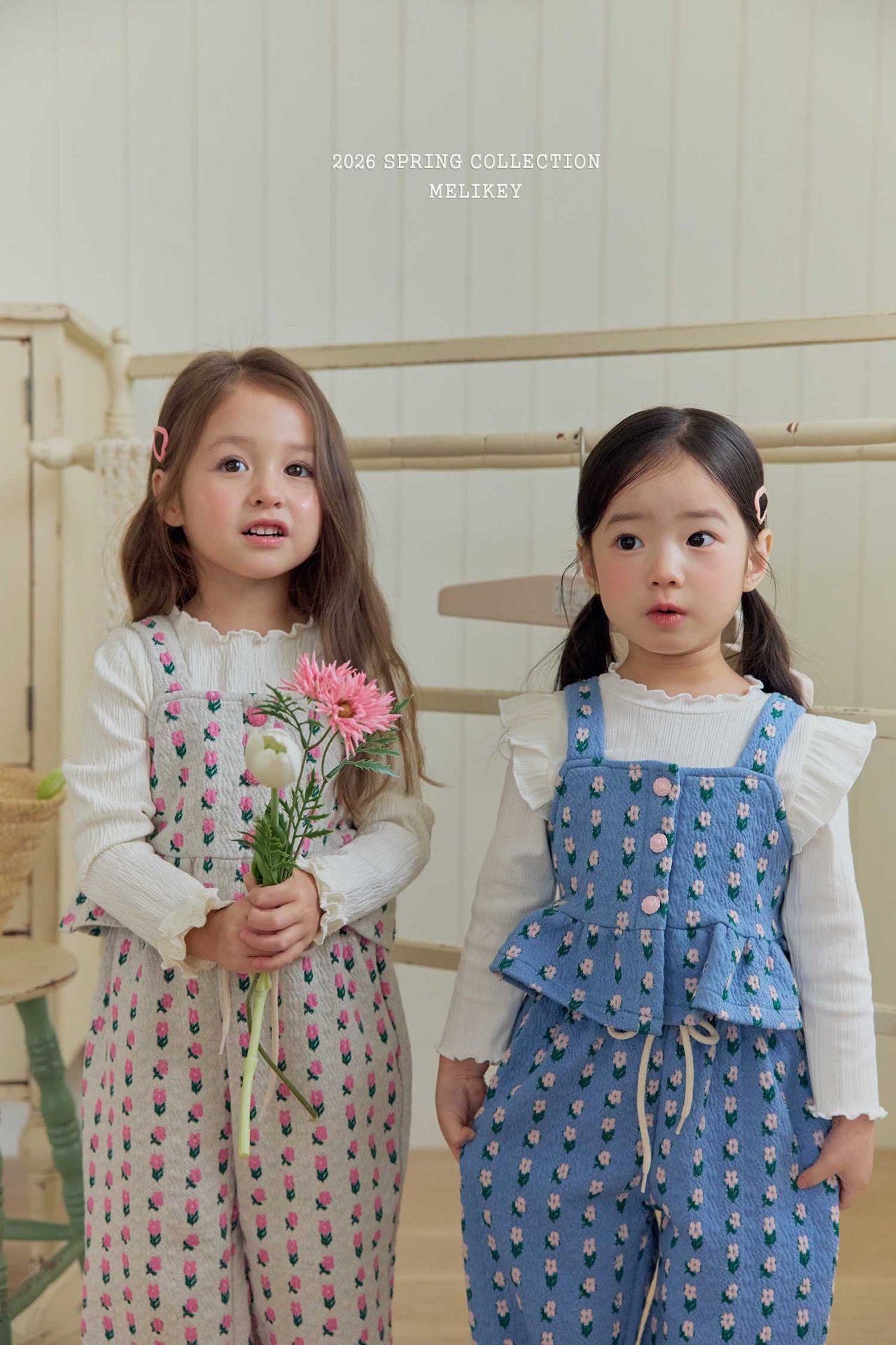 花花吊帶連長褲 (內搭需另配)