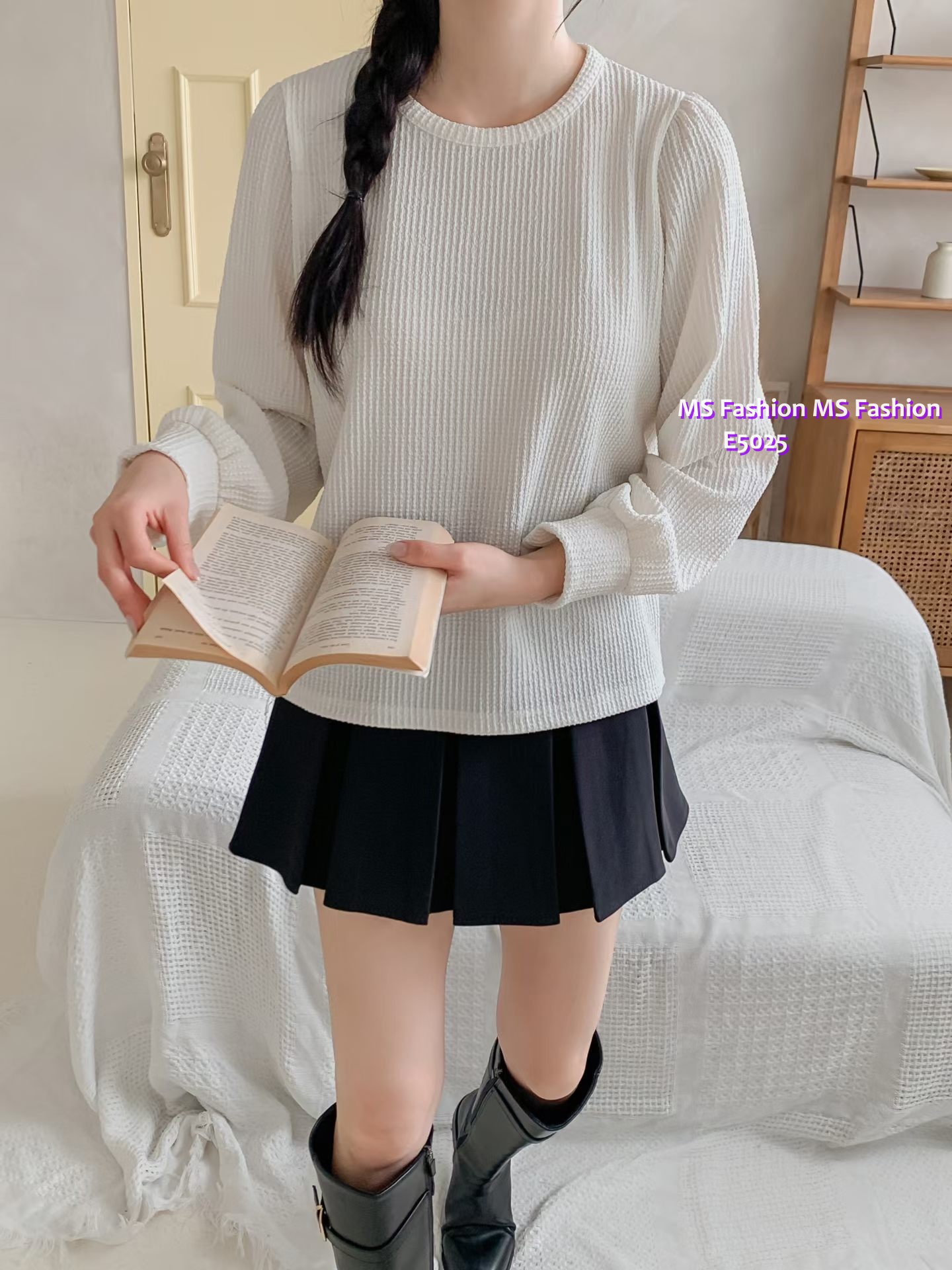 E5025 淨色暗紋top