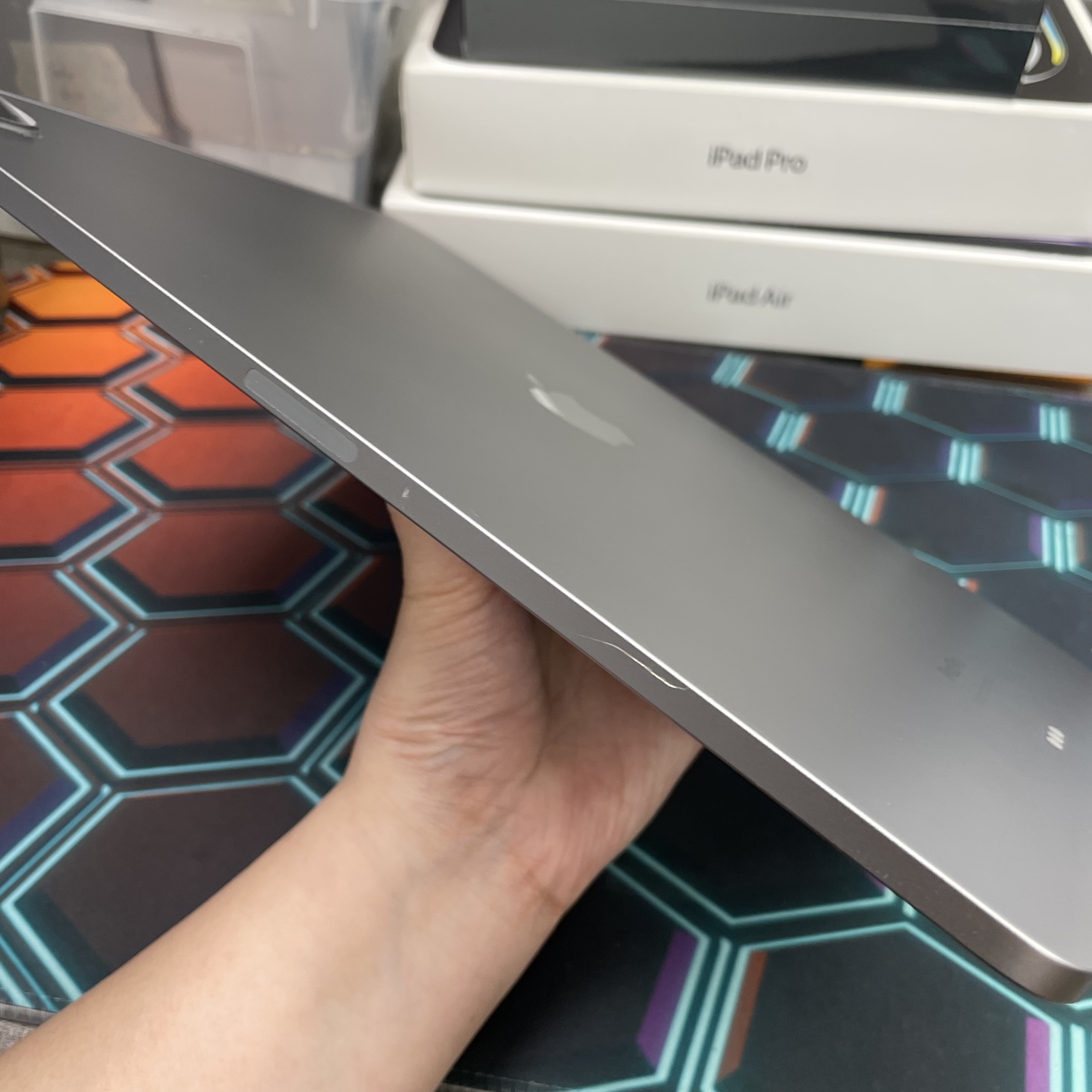 *809592 iPad Pro 6 12.9吋 M2 勁靚機 128GB WIFI版 灰色 gray