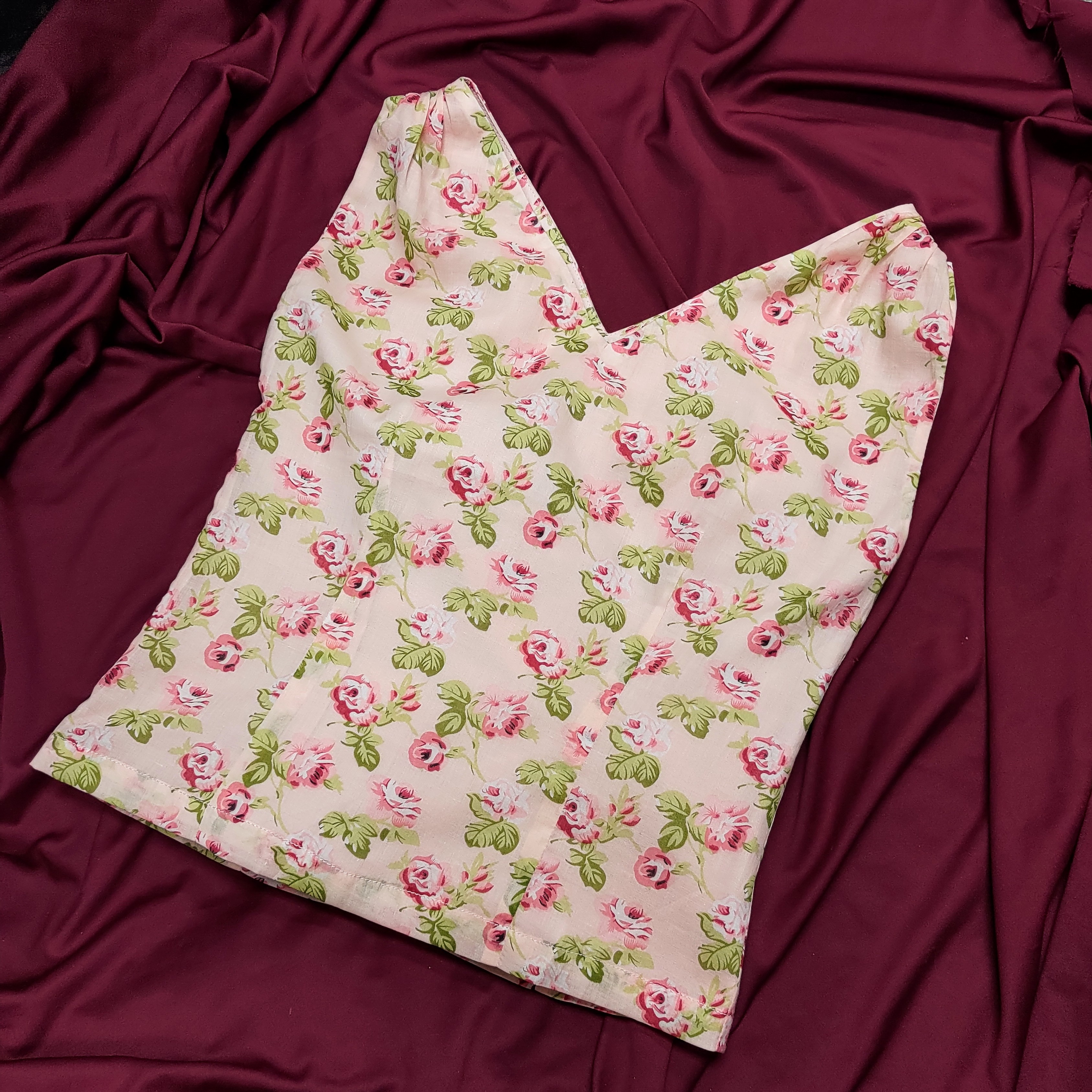 (Ready-Made)1950s Style Romantic Garden Rose Cotton V-Neck Top (FM184)