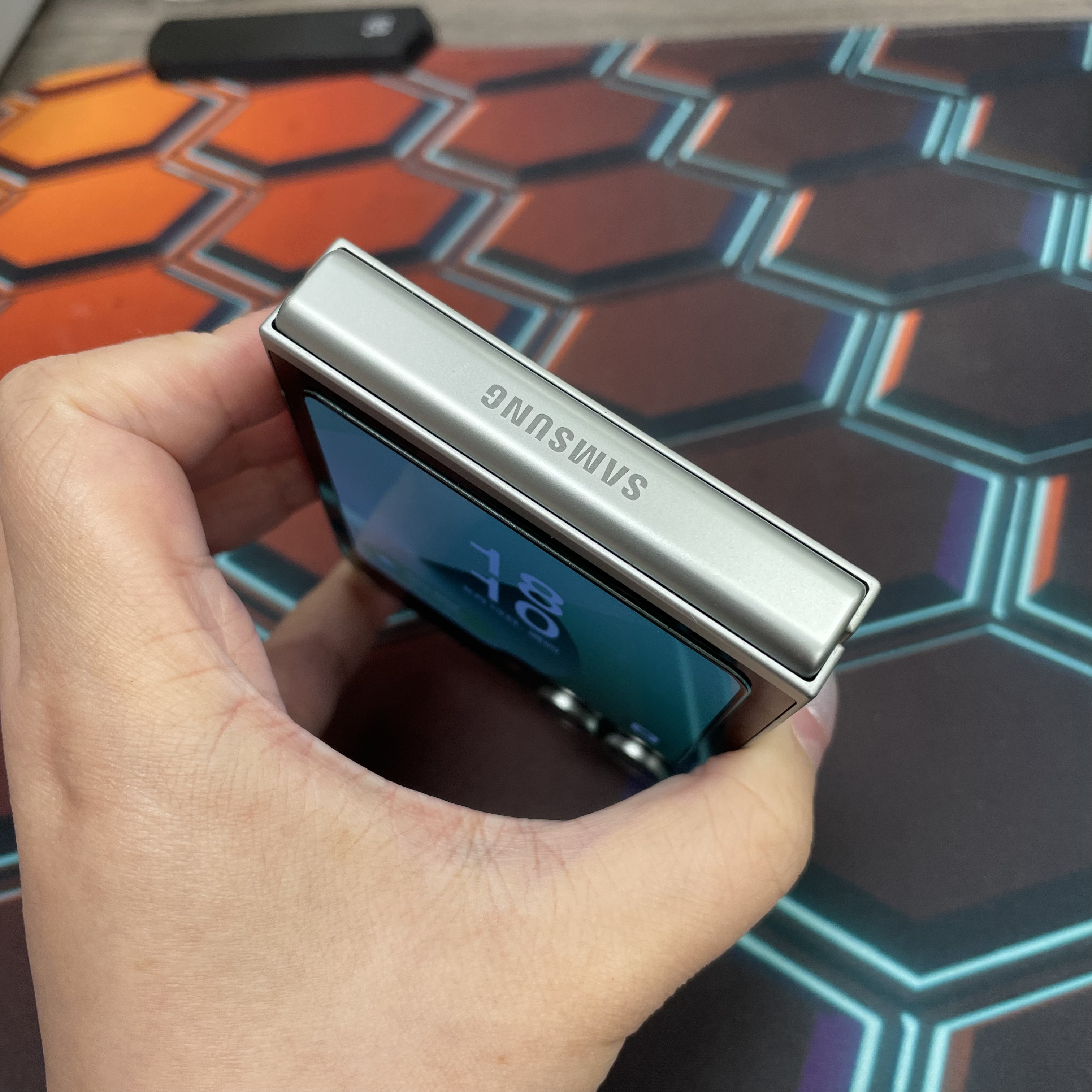 *7358 Galaxy Z Flip 6 勁靚機 12+512GB 綠色 green