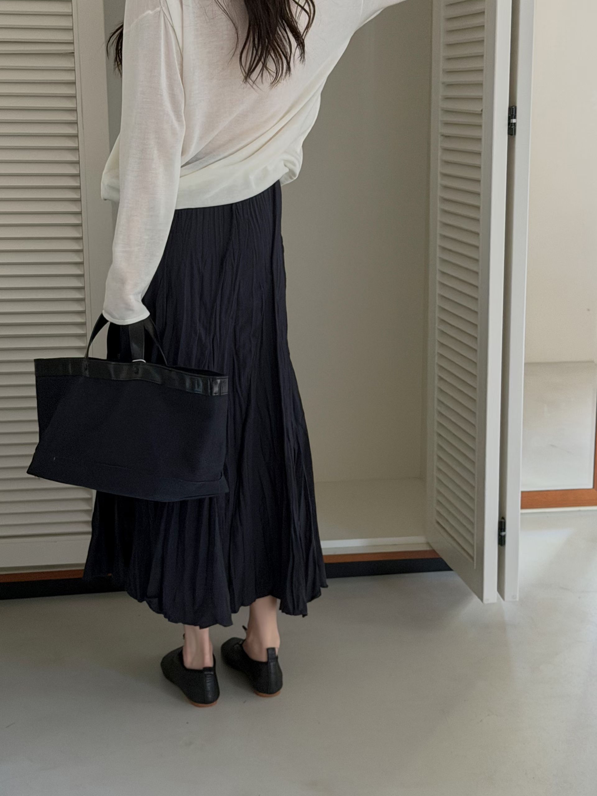 Natural pleats long skirt