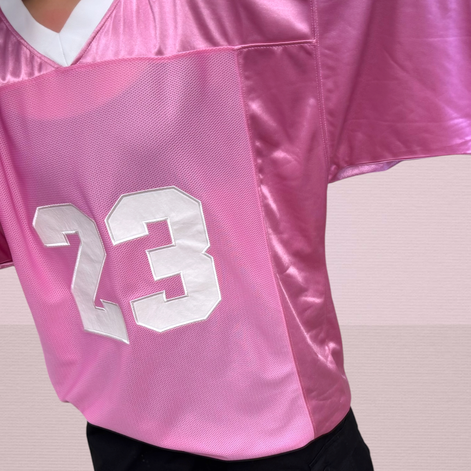 221332 “23” V領網眼球衣Tee